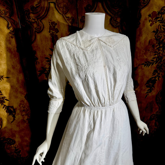 1900s Antique Victorian wedding dress, vintage white cotton lawn gown, Edwardian day dress
