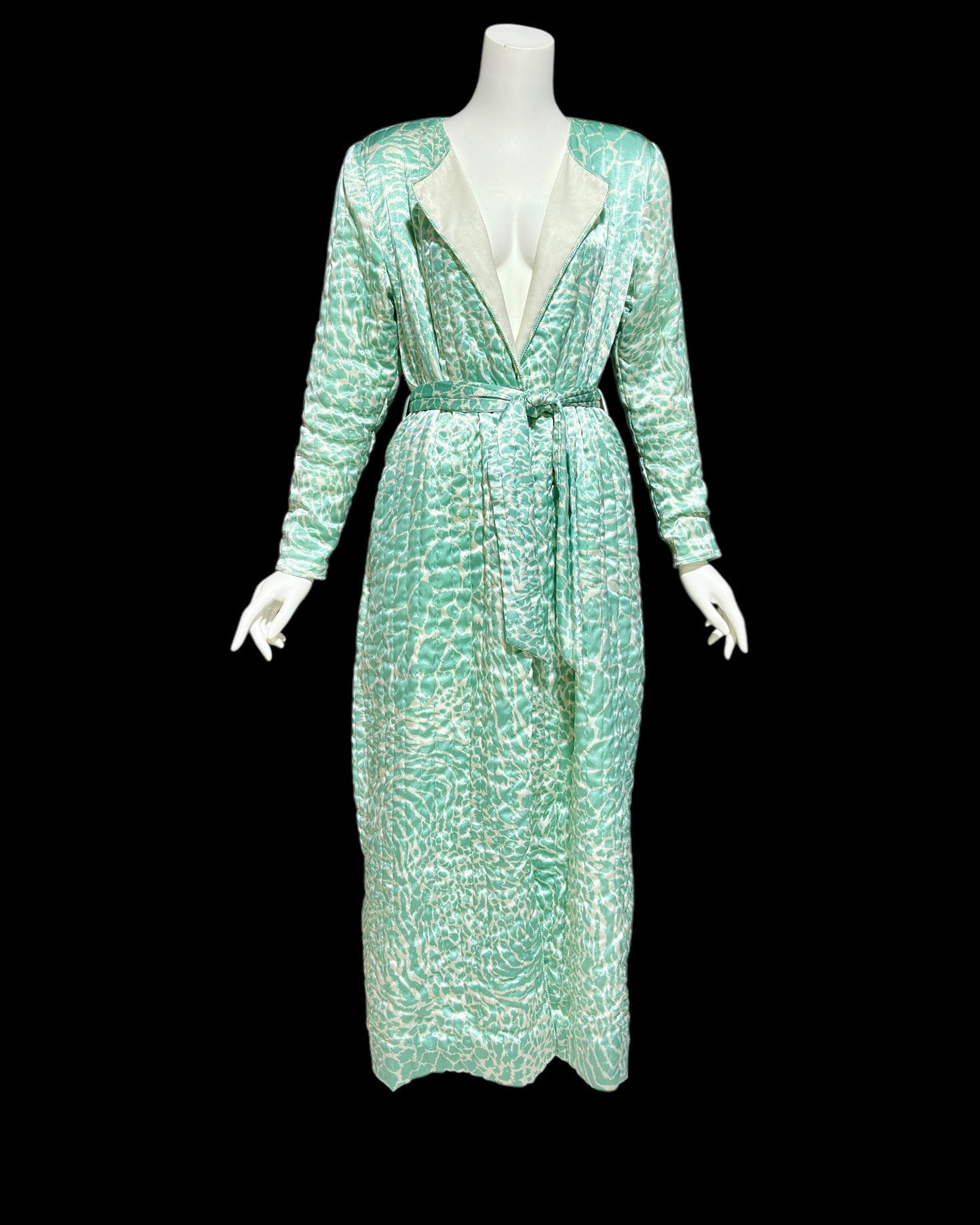 MARY MCFADDEN 1980s vintage robe housecoat, celadon green wrap front quilted dressing gown
