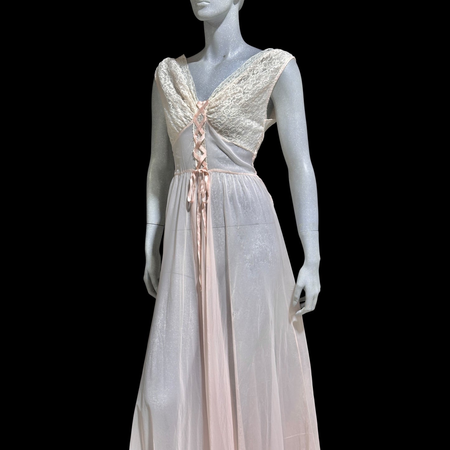 ODETTE BARSA vintage 1940s nightgown slip dress, Sheer pale pink with white lace full sweep Old Hollywood gown