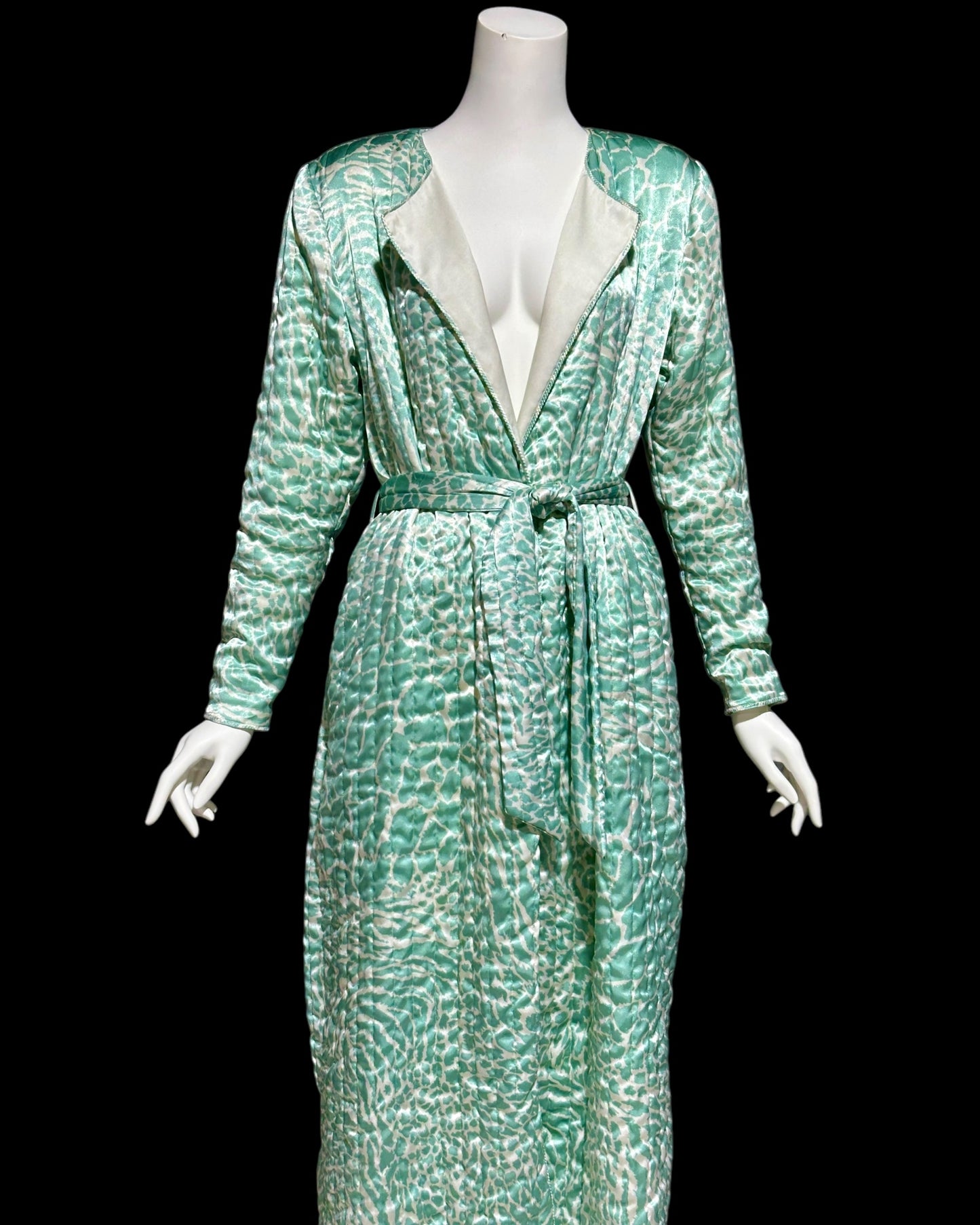 MARY MCFADDEN 1980s vintage robe housecoat, celadon green wrap front quilted dressing gown