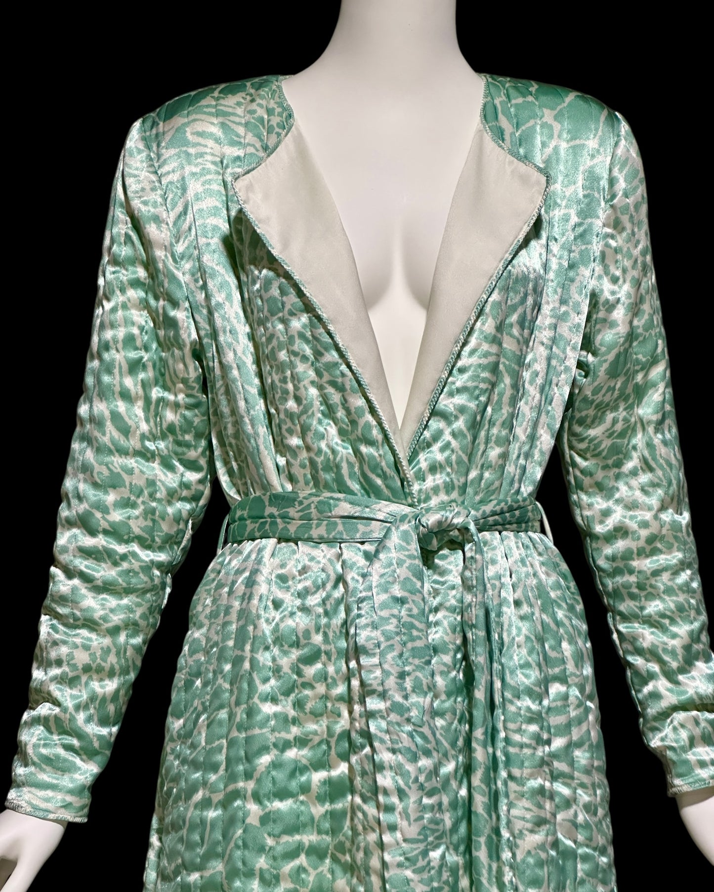 MARY MCFADDEN 1980s vintage robe housecoat, celadon green wrap front quilted dressing gown