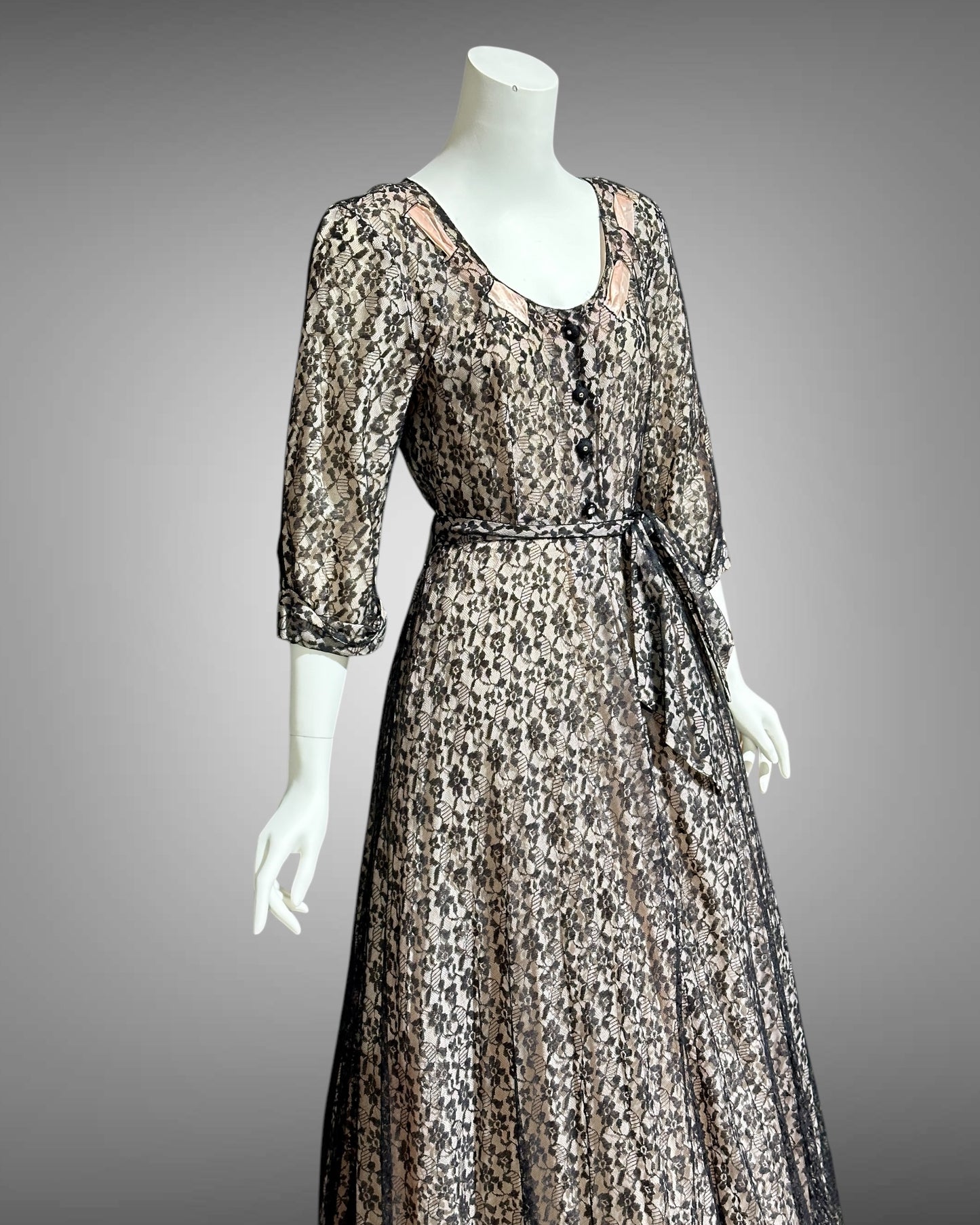 FLOBERT vintage 1940s black lace dressing gown robe, sheer black lace with pink ribbon trim