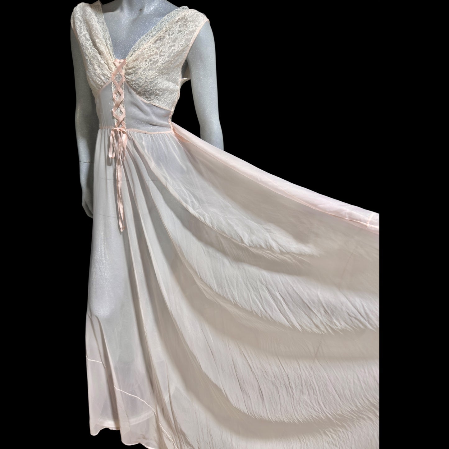 ODETTE BARSA vintage 1940s nightgown slip dress, Sheer pale pink with white lace full sweep Old Hollywood gown