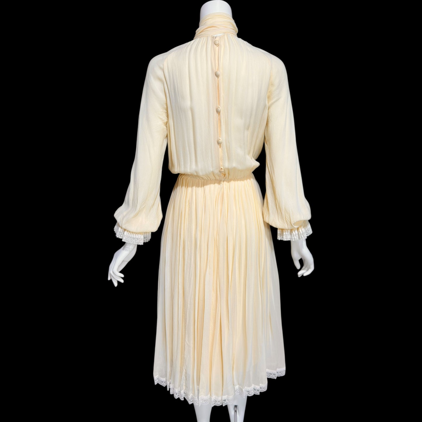 BILL BLASS, vintage 1970s silk secretary day dress, yellow buttercream ascot Blouson dinner dress