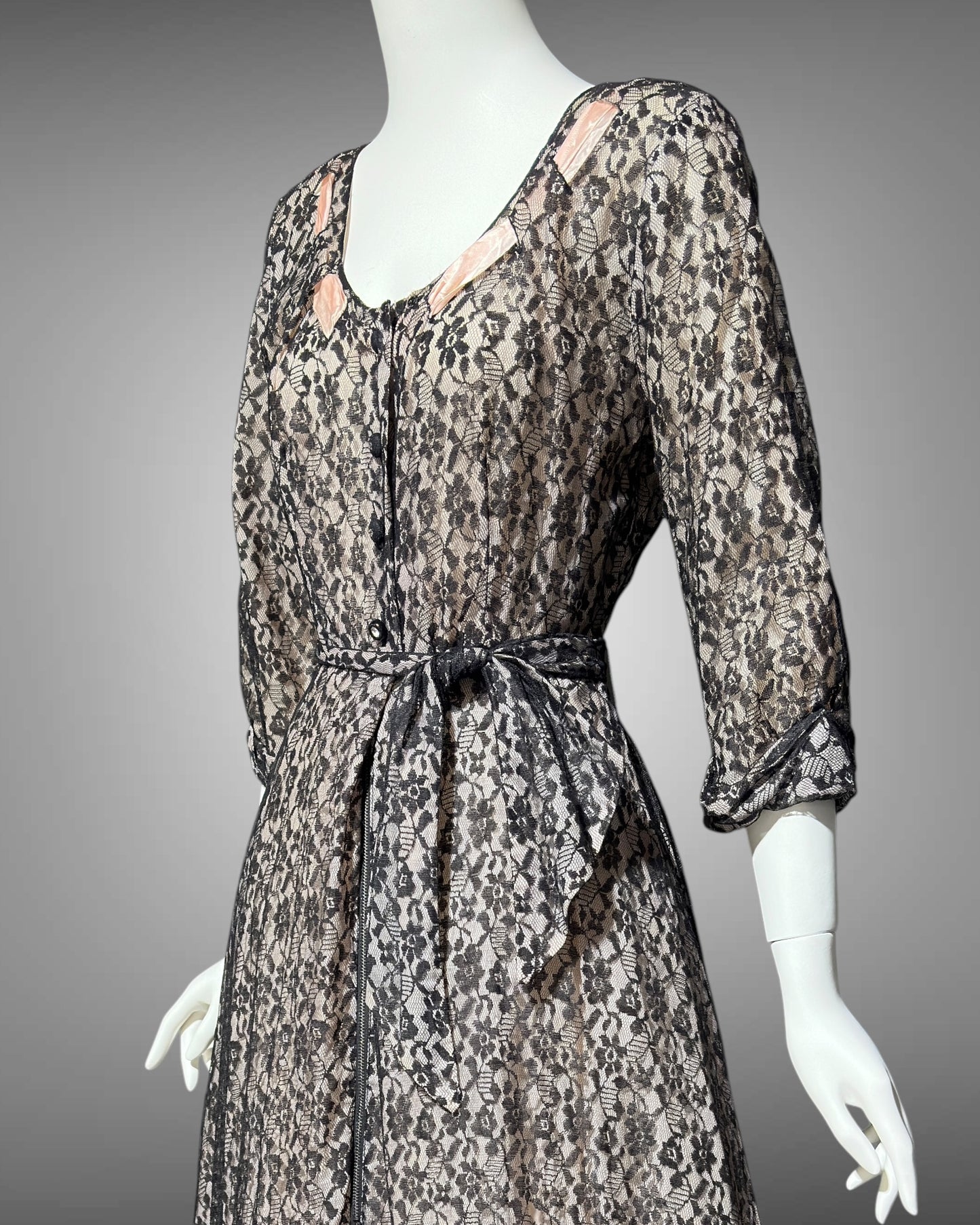 FLOBERT vintage 1940s black lace dressing gown robe, sheer black lace with pink ribbon trim