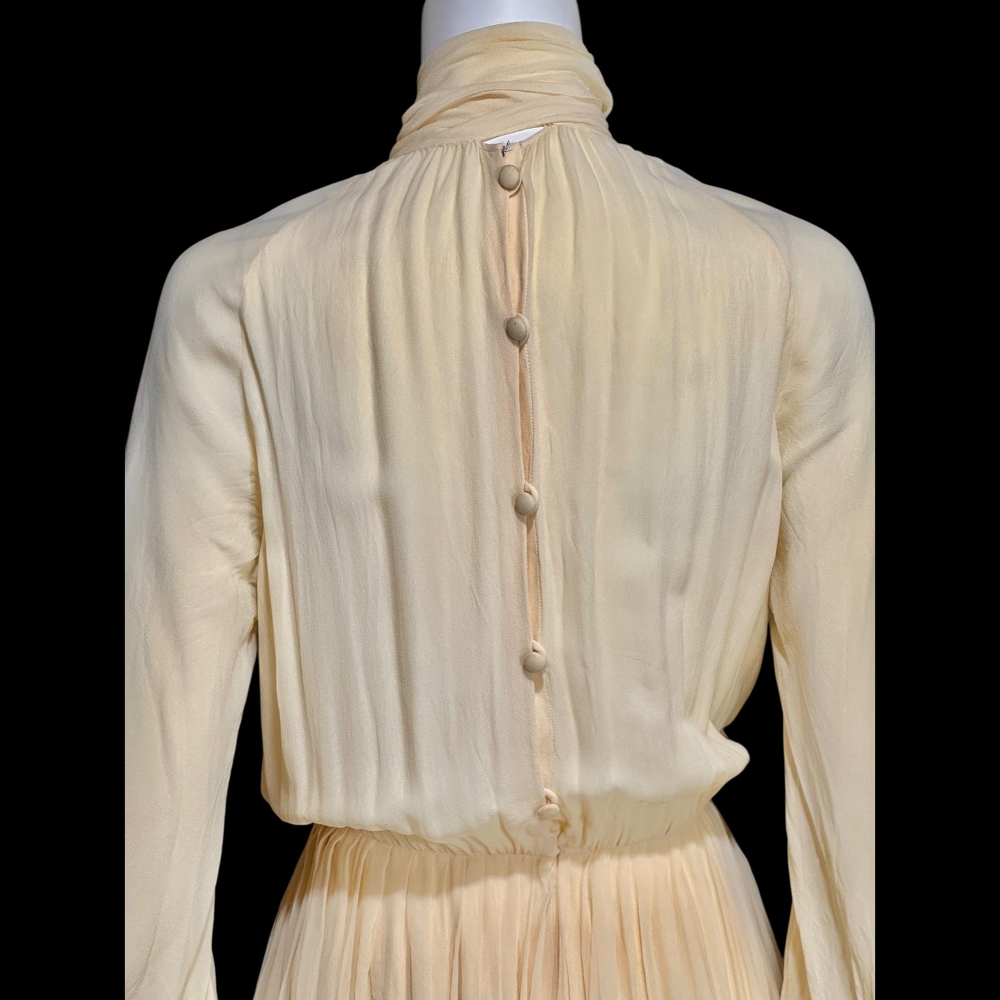 BILL BLASS, vintage 1970s silk secretary day dress, yellow buttercream ascot Blouson dinner dress