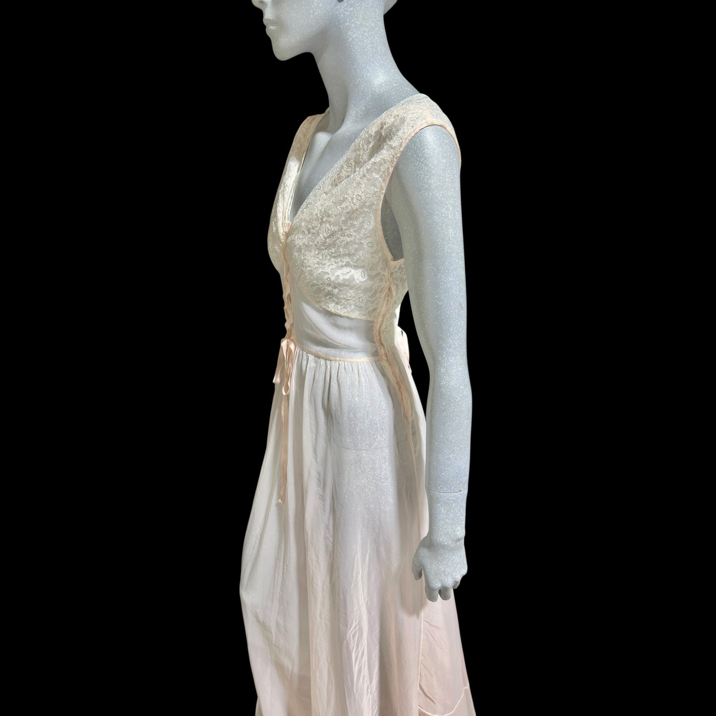 ODETTE BARSA vintage 1940s nightgown slip dress, Sheer pale pink with white lace full sweep Old Hollywood gown
