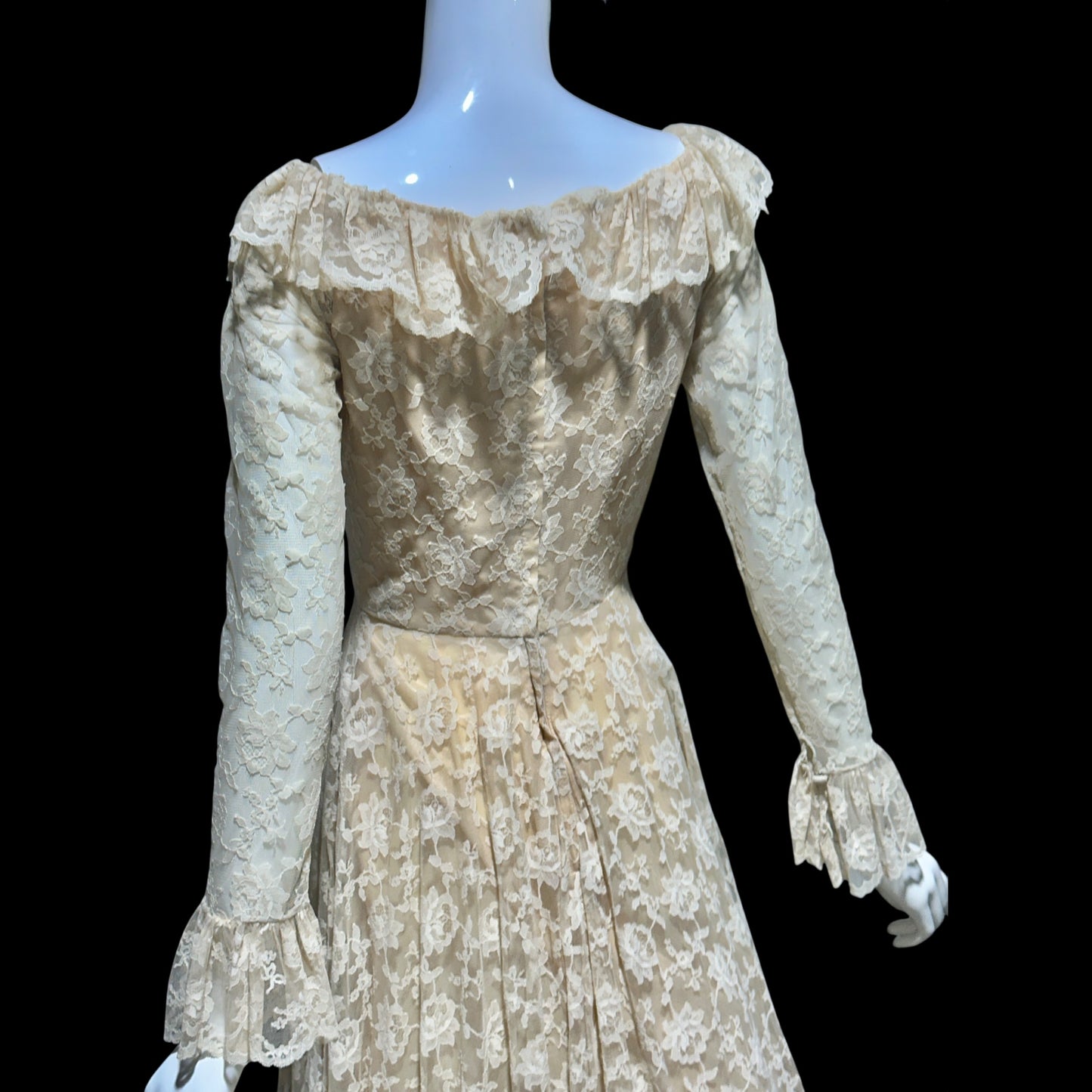 LES WILK 1970s vintage evening dress, lace beige ruffle deep V neckline full sweep wedding dress