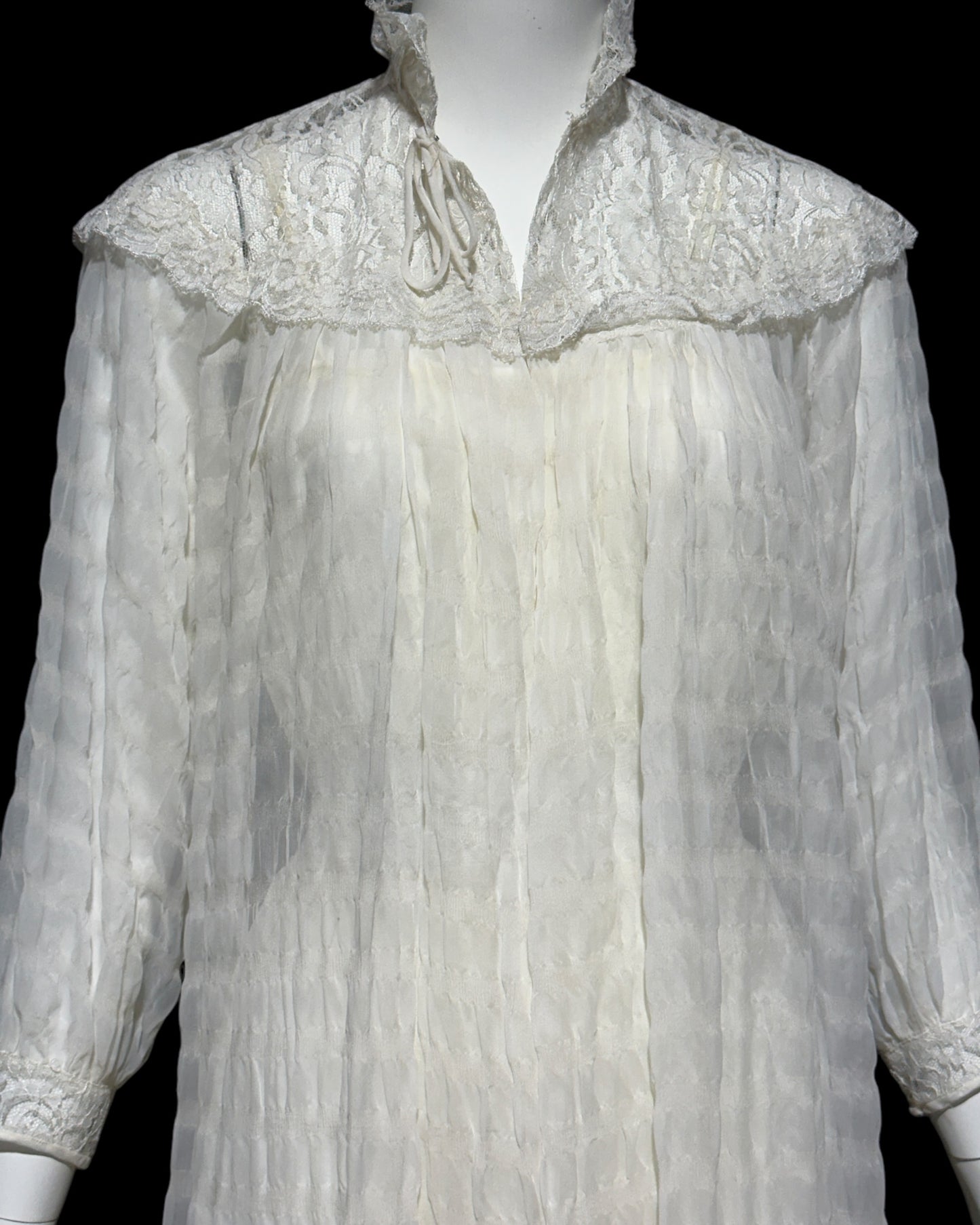 TULA vintage 1940s peignoir set, white sheer tone on tone wedding bridal seersucker
