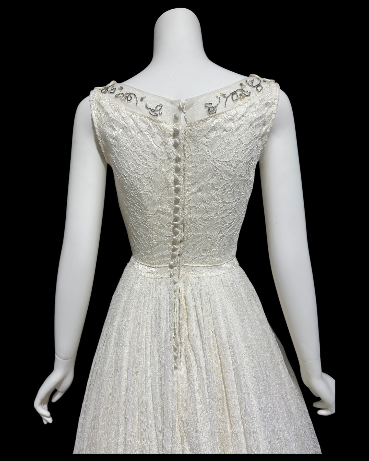 1940s vintage white lace wedding bridal dress, beaded full length bridal ball gown