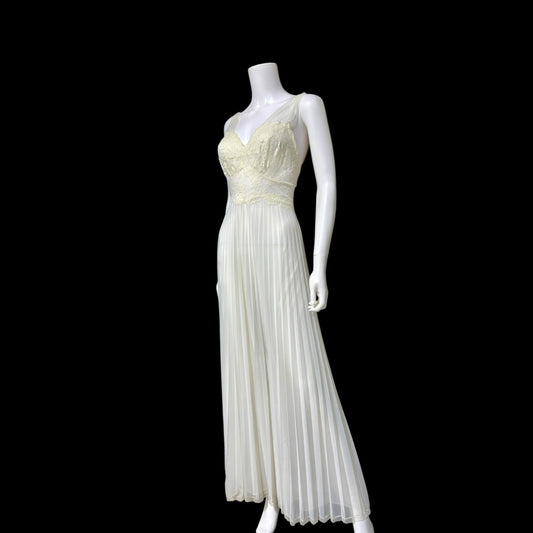 VANITY FAIR vintage 1950s nightgown slip dress, White pleated nylon lingerie dress