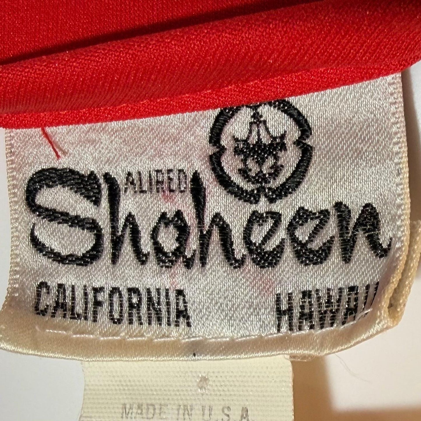 ALFRED SHAHEEN Vintage 1970s caftan dress, Hawaii screen print maxi house dress kaftan