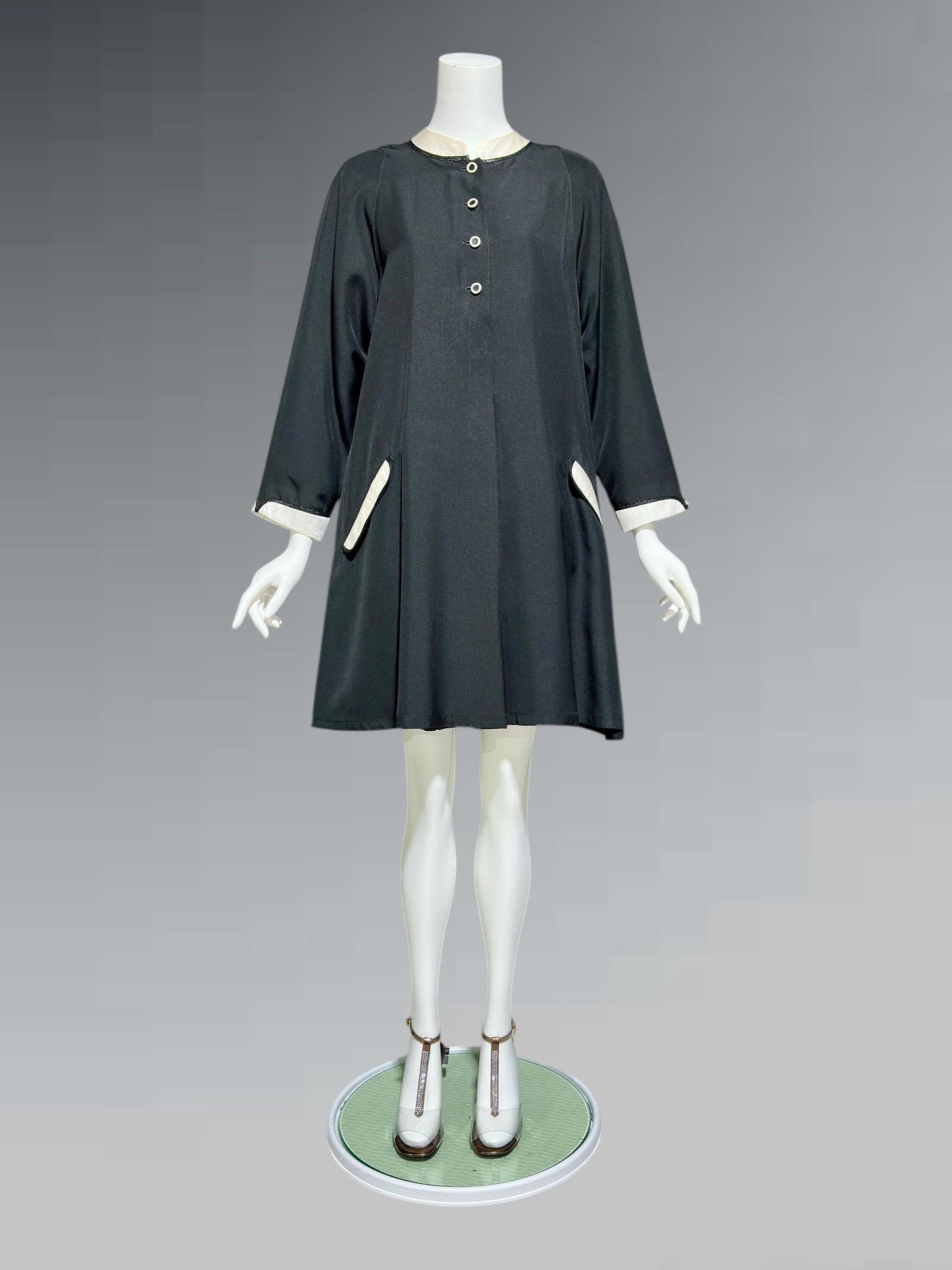 GEOFFREY BEENE, vintage 1980s cocktail party dress, Mod tent dress, black and white day dress