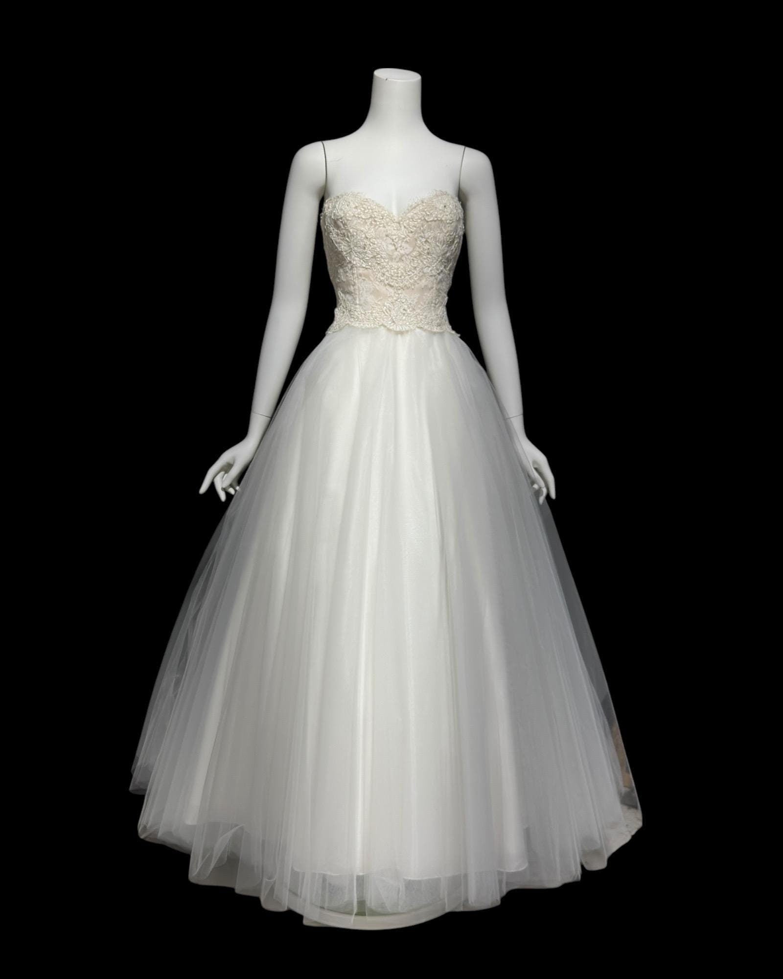 y2k wedding dress Y2k vintage wedding dress, beaded and tulle, 1950s style cupcake brida – VINTAGE DRESS CLOSET