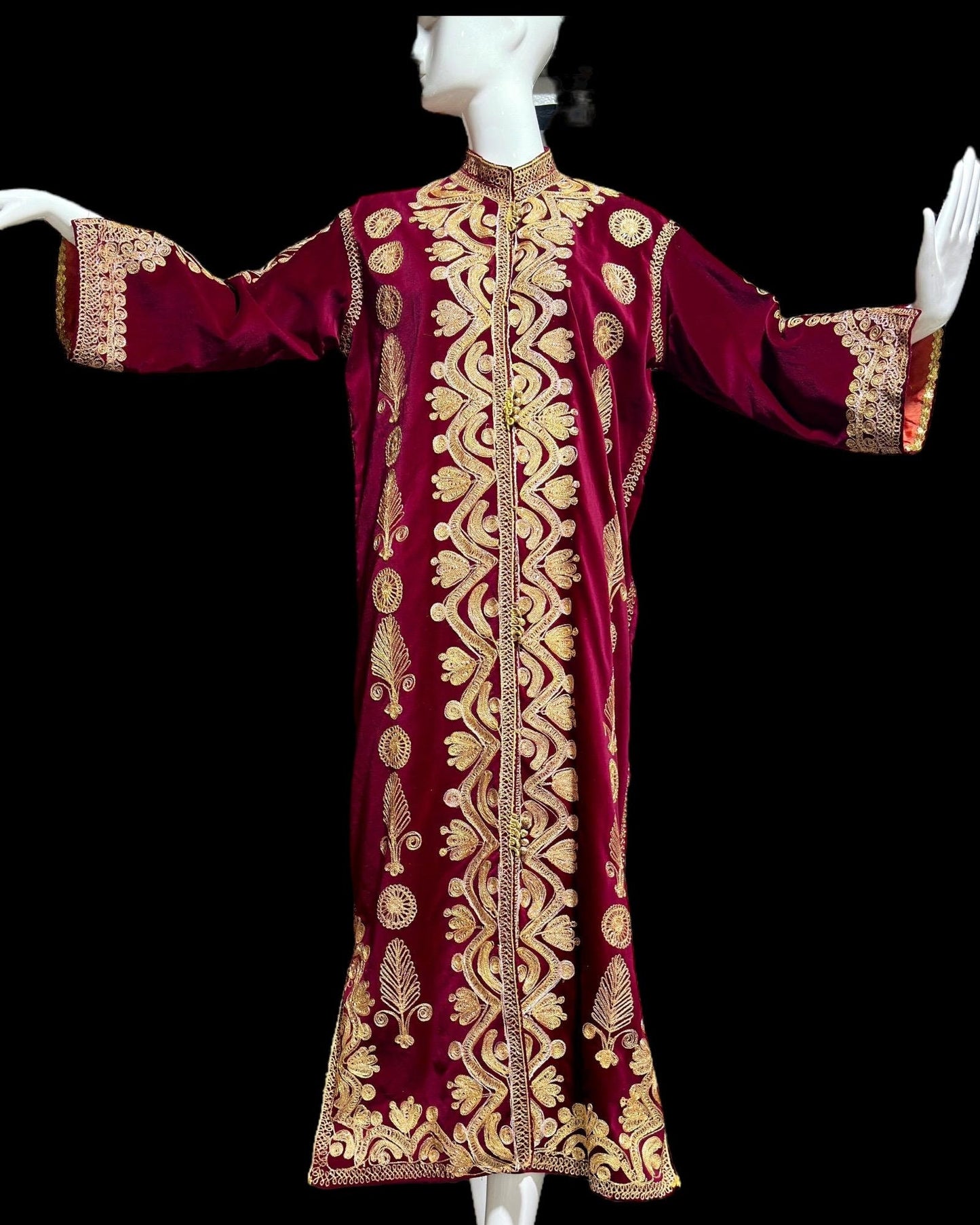 PROFILS du MONDE vintage caftan kaftan dress, 1960s evening coat, Beverly Hills Ruby Red velvet gold metallic button front