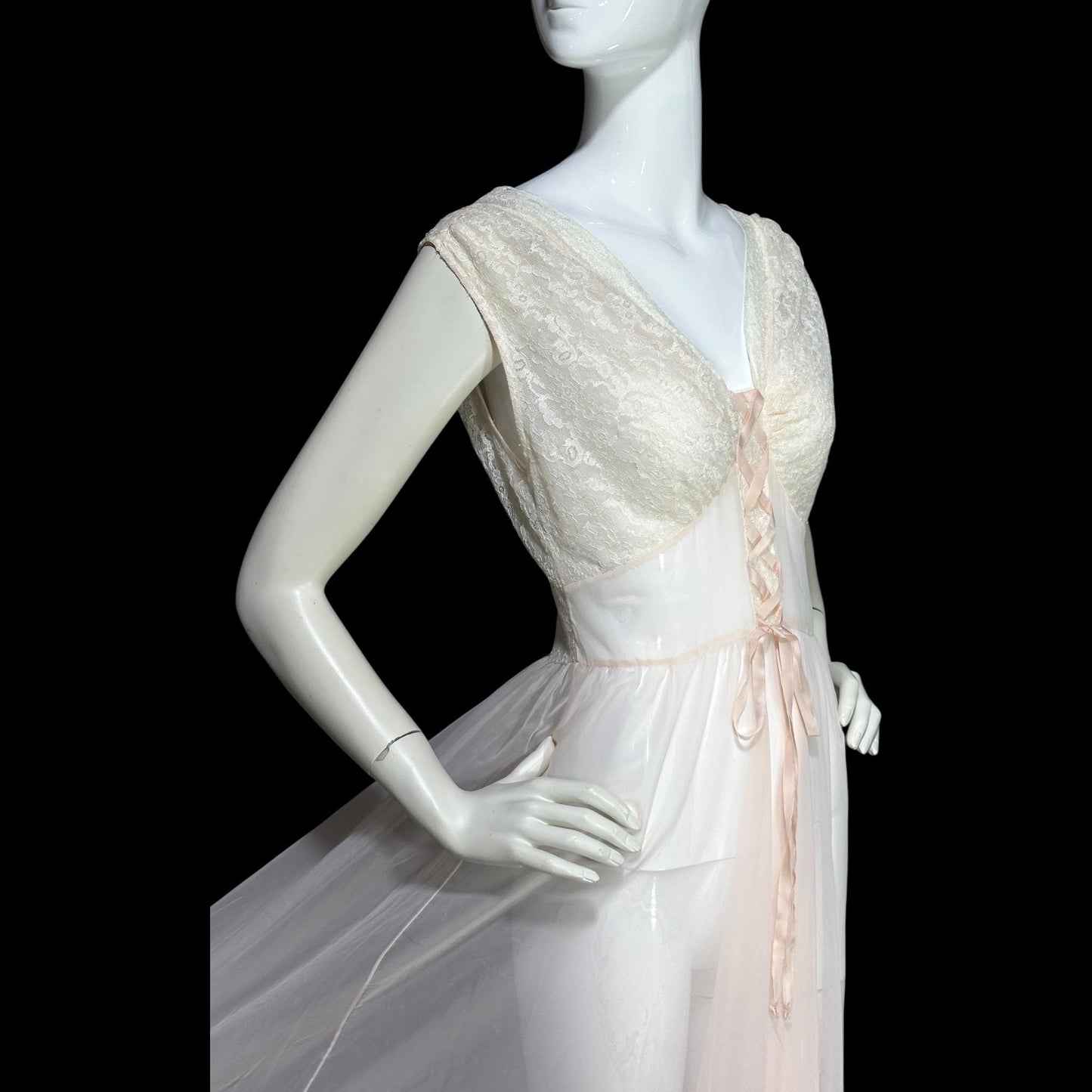 ODETTE BARSA vintage 1940s nightgown slip dress, Sheer pale pink with white lace full sweep Old Hollywood gown