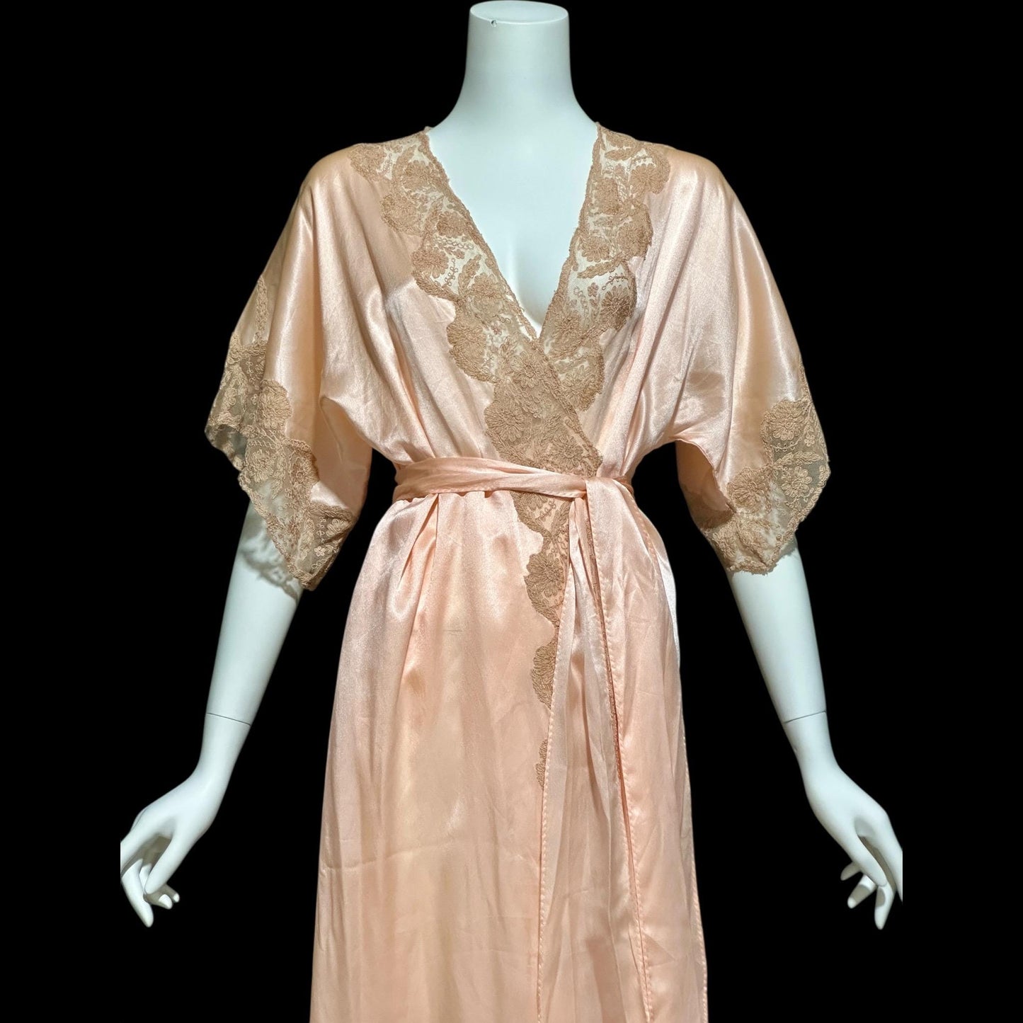 1930s vintage dressing gown robe, Shimmering Peach silk with amazing lace, wrap front house coat