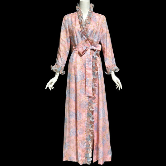 PERFECT NEGLIGEE, vintage 1960s dressing gown, soft pink & blue floral house coat lounging robe