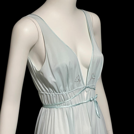 LUCIE ANN BEVERLY Hills, Claire Sandra vintage 1960s nightgown, powder blue jersey knit ruffled hem gown