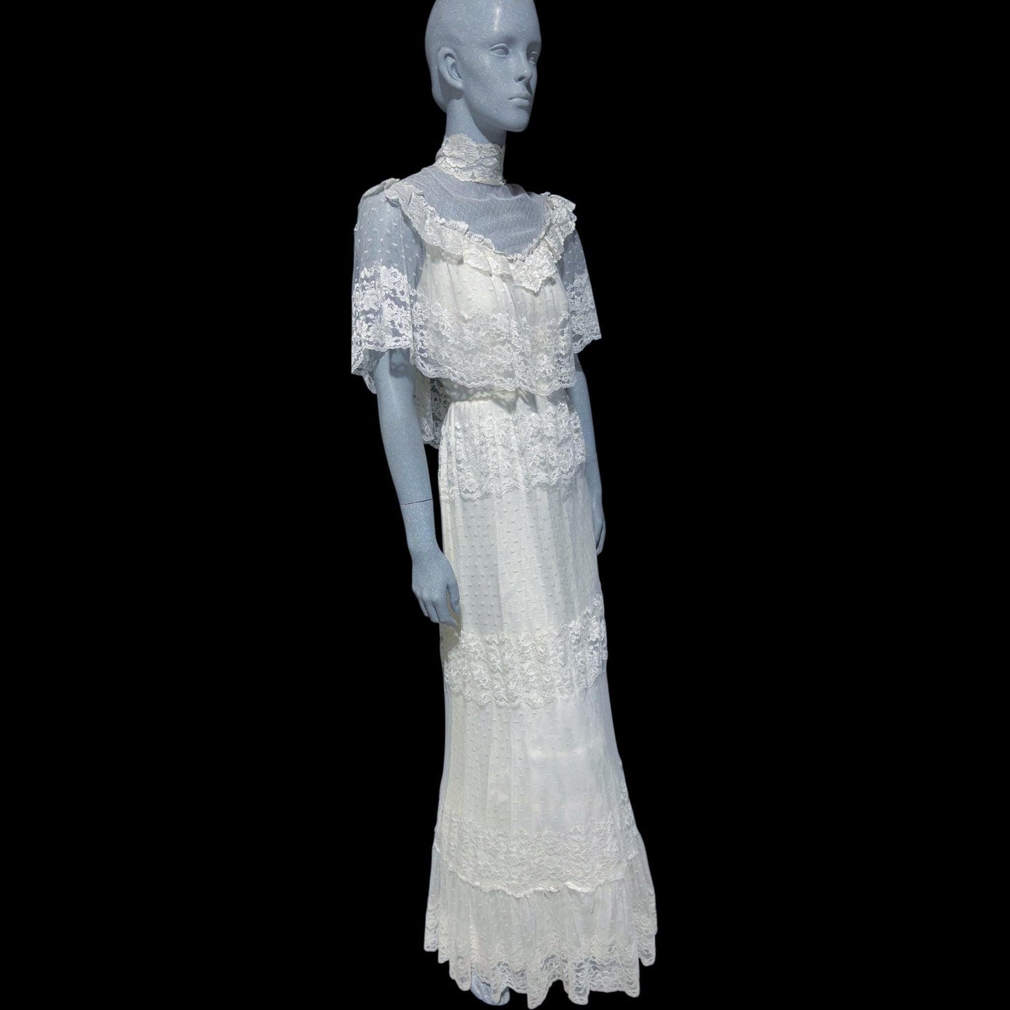 1970s vintage Wedding dress, Gunne Vibes, White lace ruffle collar gown, Victorian Hippie Bohemian dress