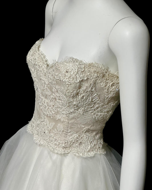 Y2k vintage wedding dress, beaded and tulle, 1950s style cupcake bridal ball gown