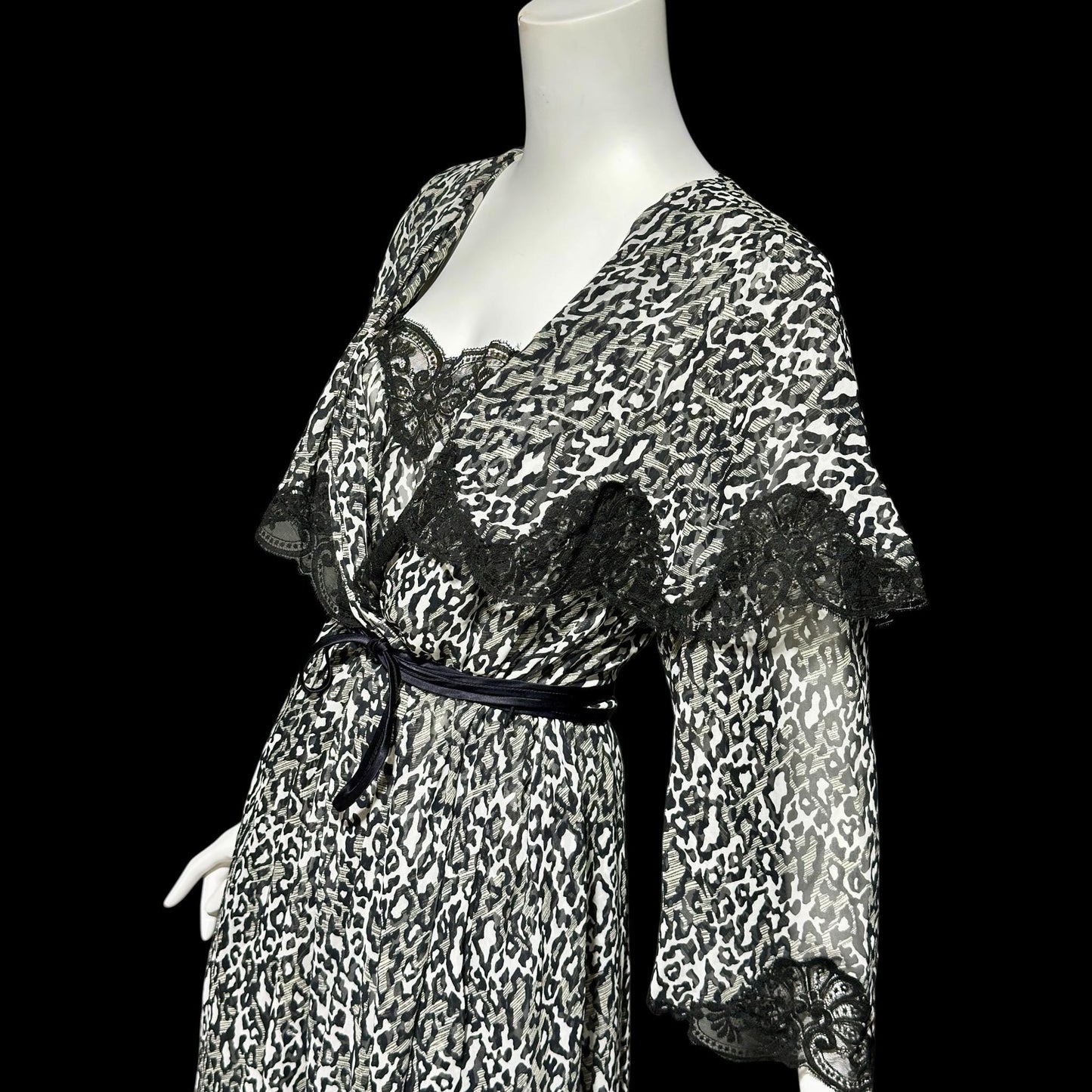 LUCIE ANN vintage 1970s nightgown robe peignoir set, black and white sheer animal print negligee slip dress set