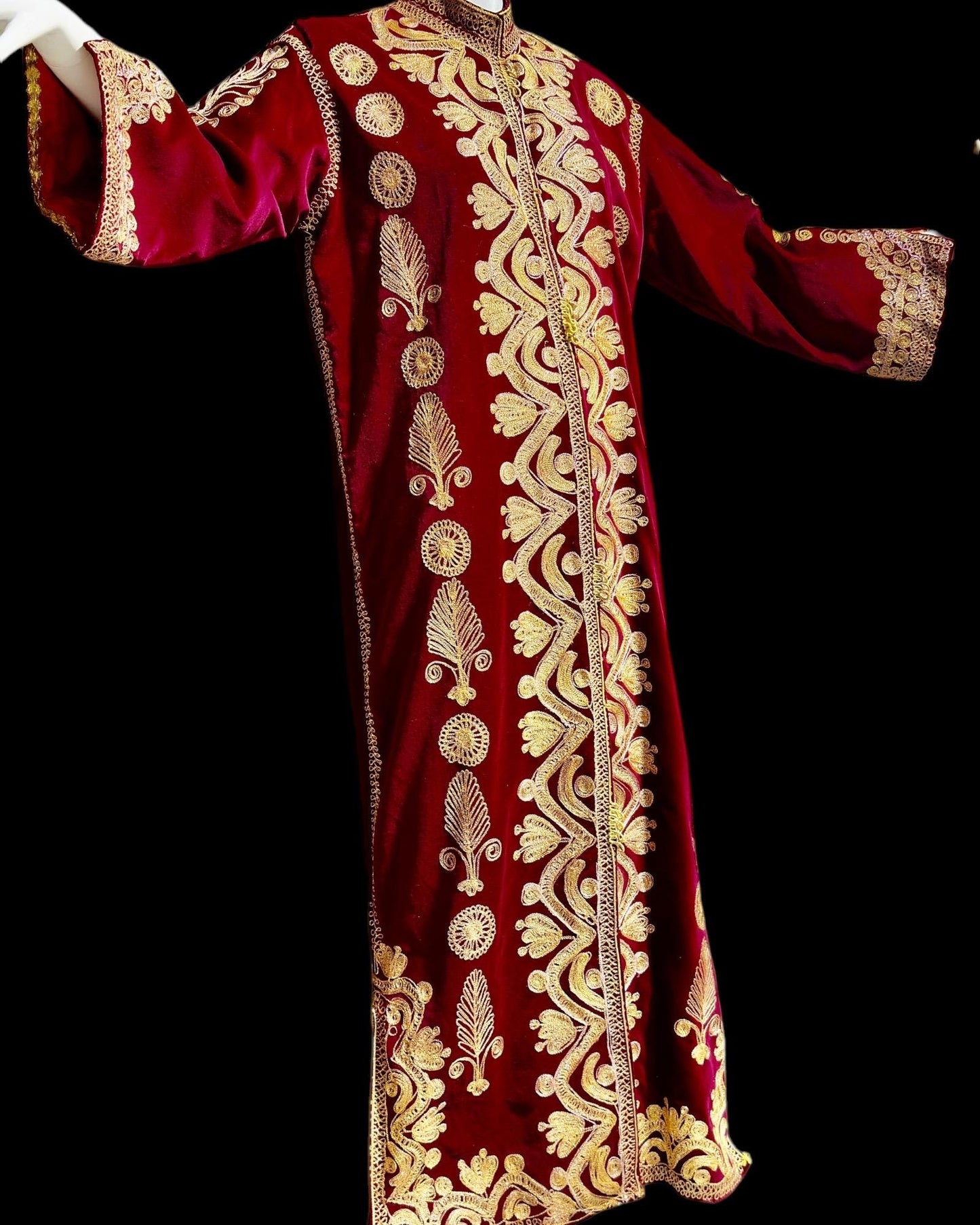 PROFILS du MONDE vintage caftan kaftan dress, 1960s evening coat, Beverly Hills Ruby Red velvet gold metallic button front