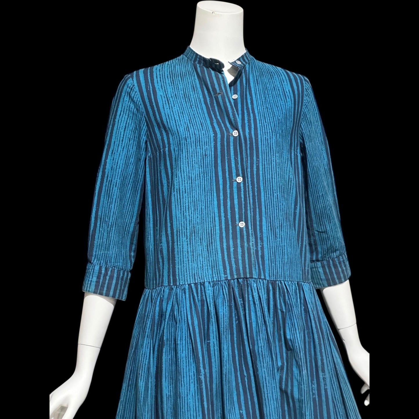 MARIMEKKO vintage 1960s day dress, Suomi Finland cotton shirt dress, Blue black stripe