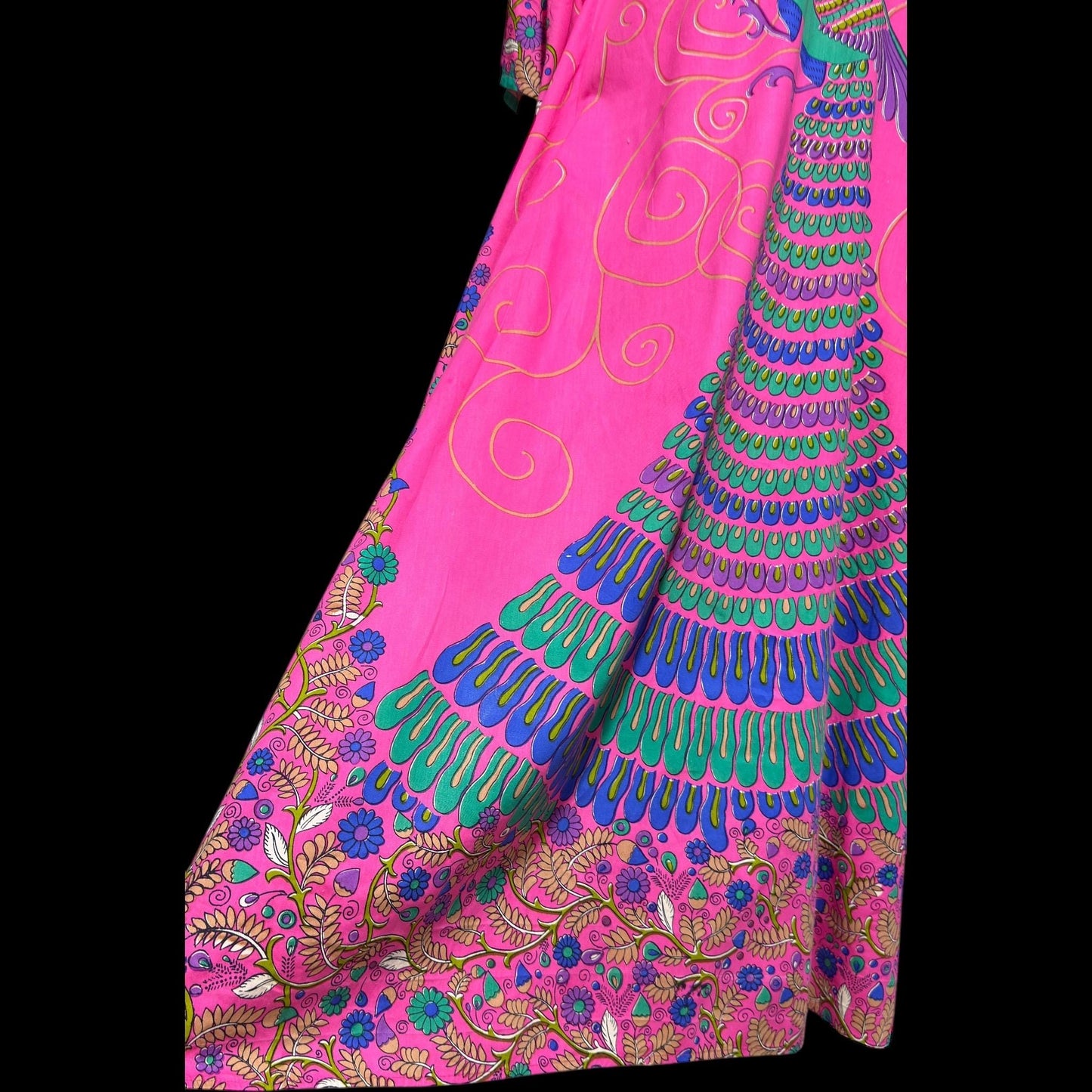NEIMAN MARCUS, vintage 1970s caftan dress, hot pink cotton, hand screened in Thailand