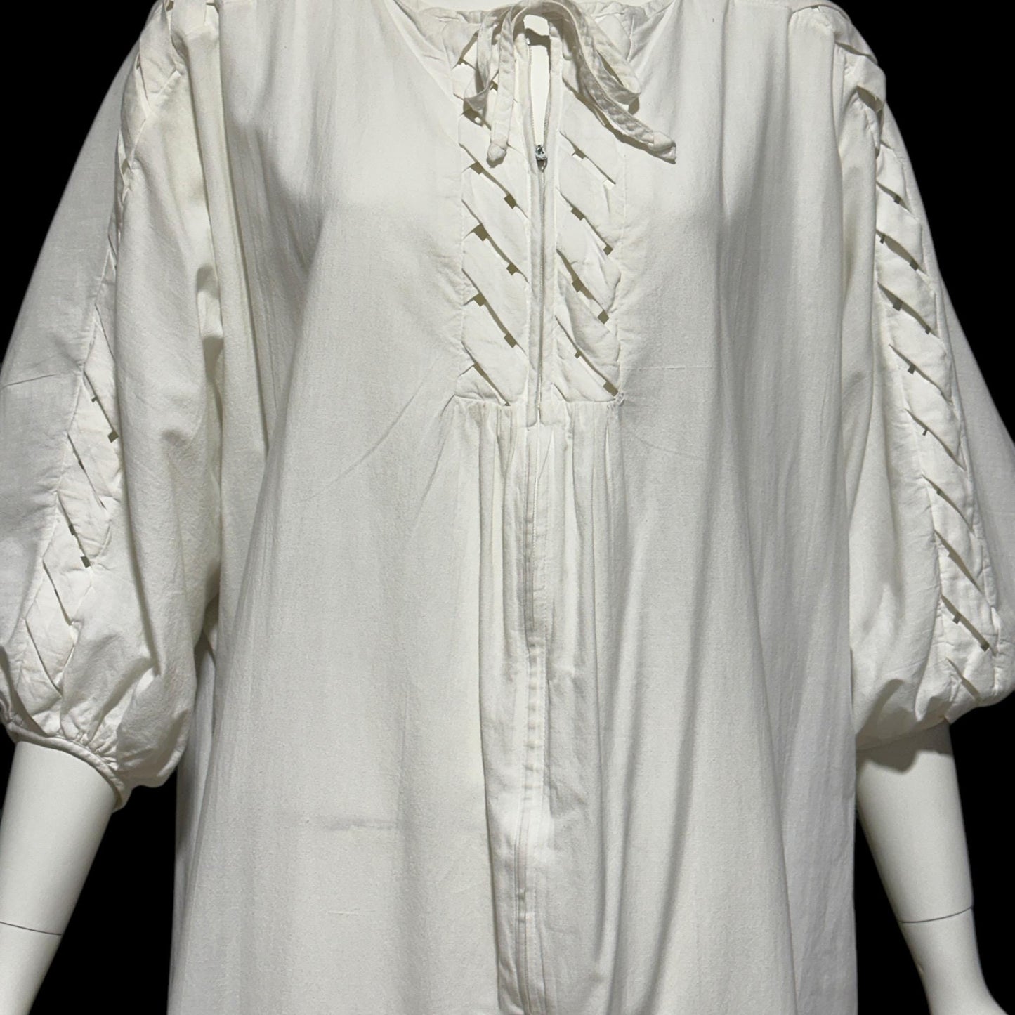 KEYLOUN, vintage 1970s caftan dress, white cotton zip front Hippie Boho Kaftan Dress