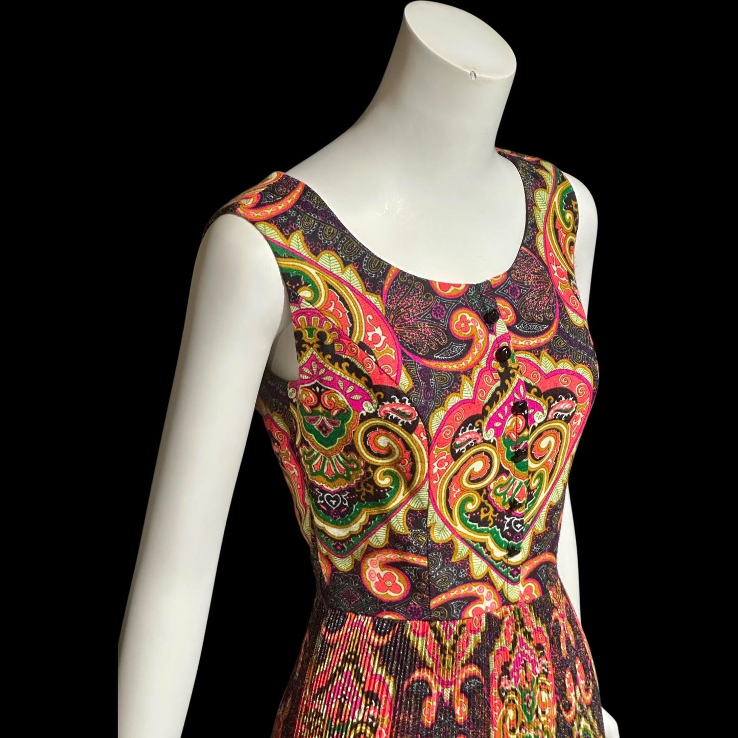FRED ROTHECHILD, vintage 1970s maxi dress, micro pleated skirt, neon op art paisley, casual day hippie boho dress