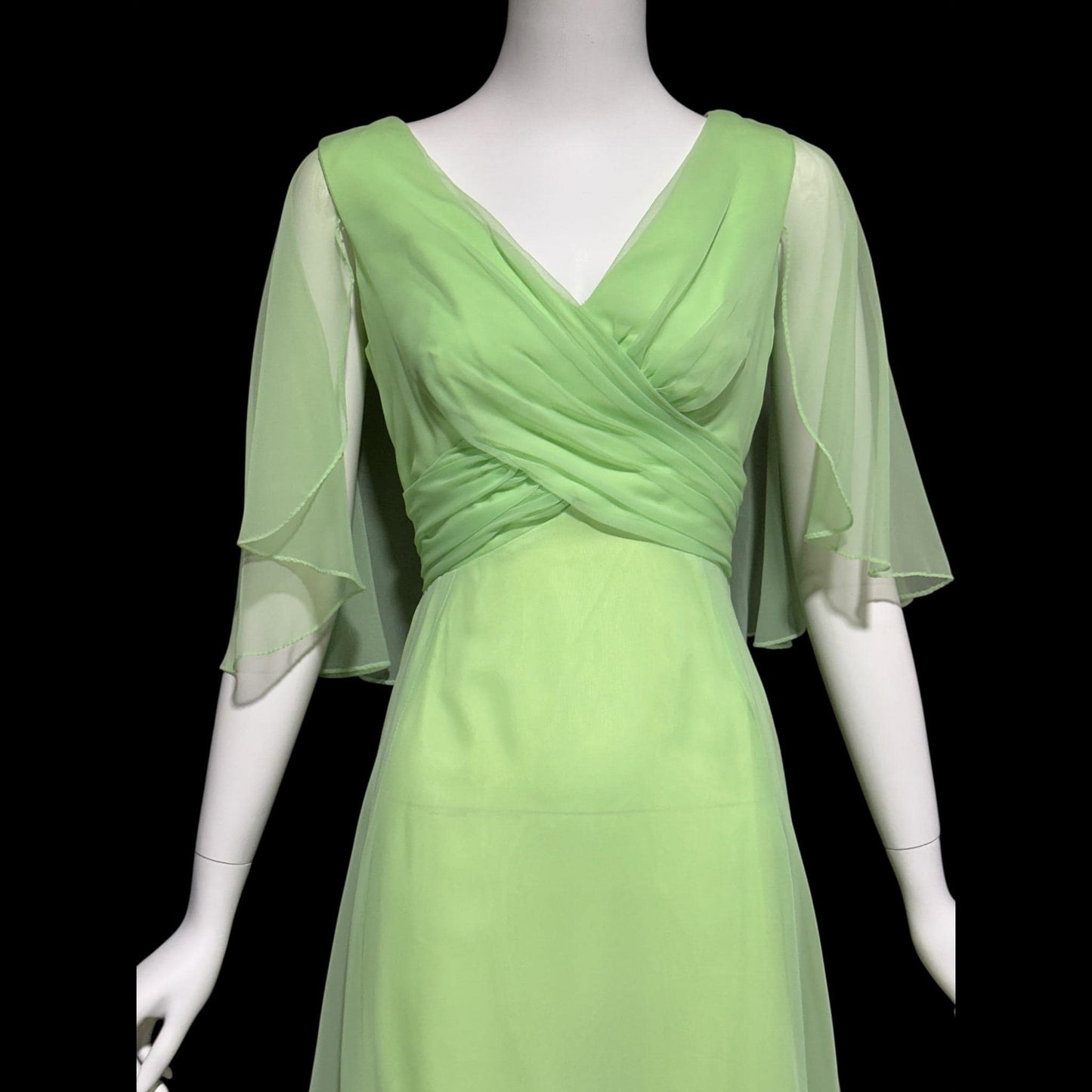 MISS ELLIETTE, vintage 1970s evening dress gown, minty pistachio green poly chiffon dress