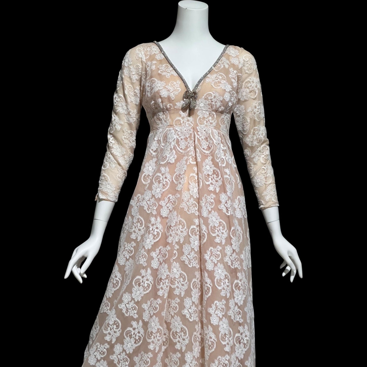 LILLIE RUBIN COLLECTION 700, vintage 1960s evening dress gown, white lace regency style formal gown
