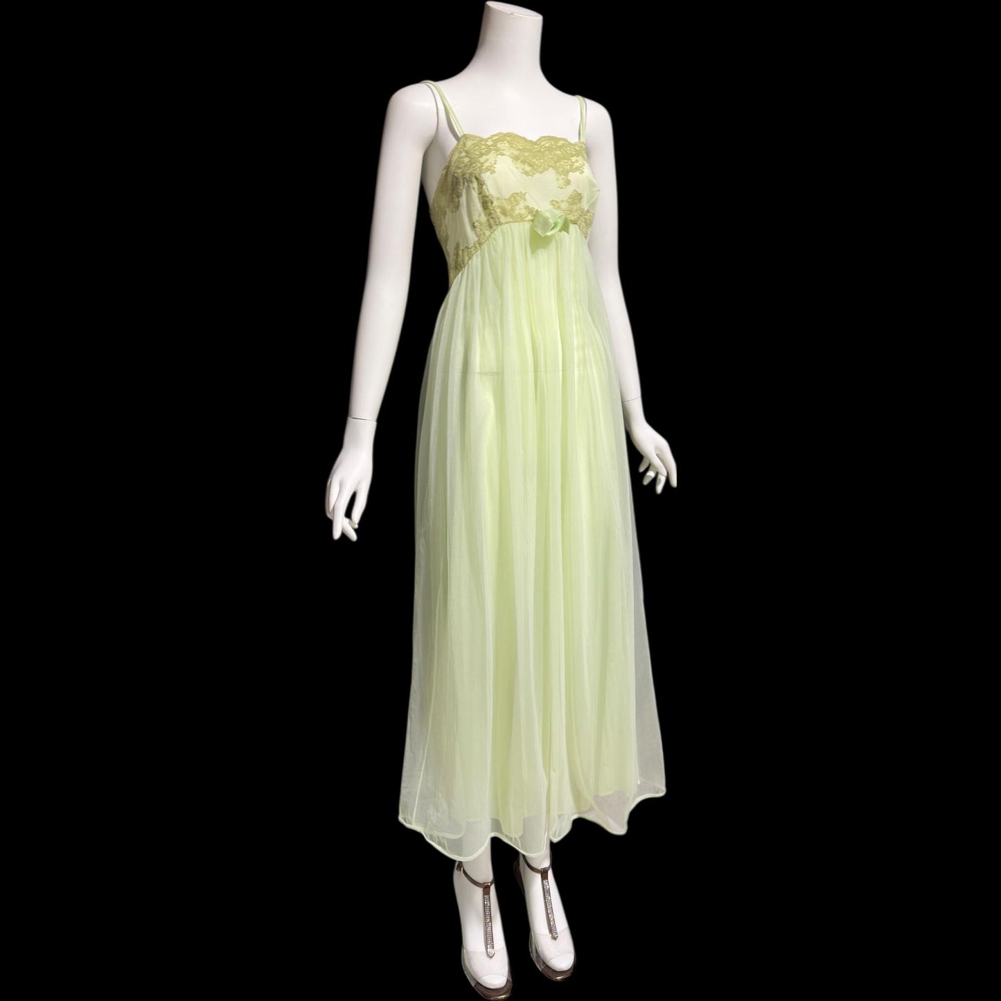 HENSON KICKERNICK vintage 1950s Nightgown Slip Dress: Pale minty apple green Nylon and Lace night Dress