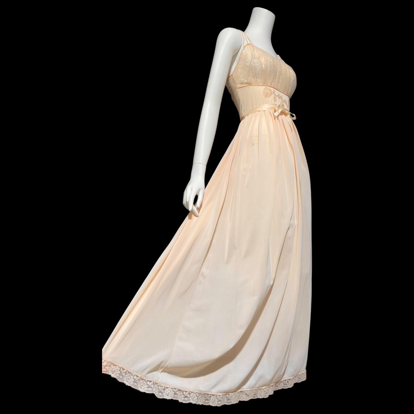 LUXITE KAYSER, vintage 1940s nightgown slip dress, sheer peach nylon full length night dress, small
