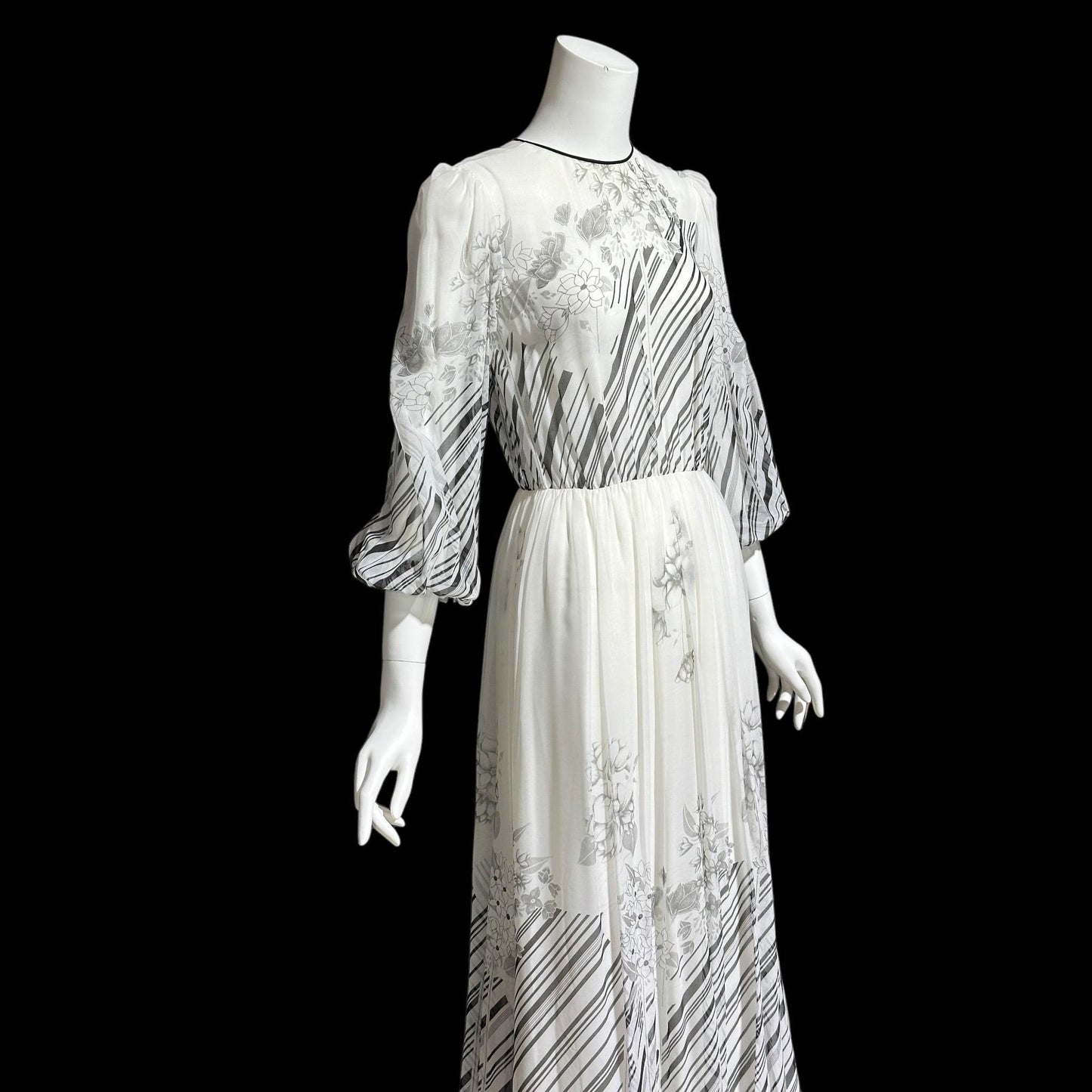 MOLLIE PARNIS by Morty Sussman, vintage 1970s evening dress, chiffon black and white floral poly chiffon gown