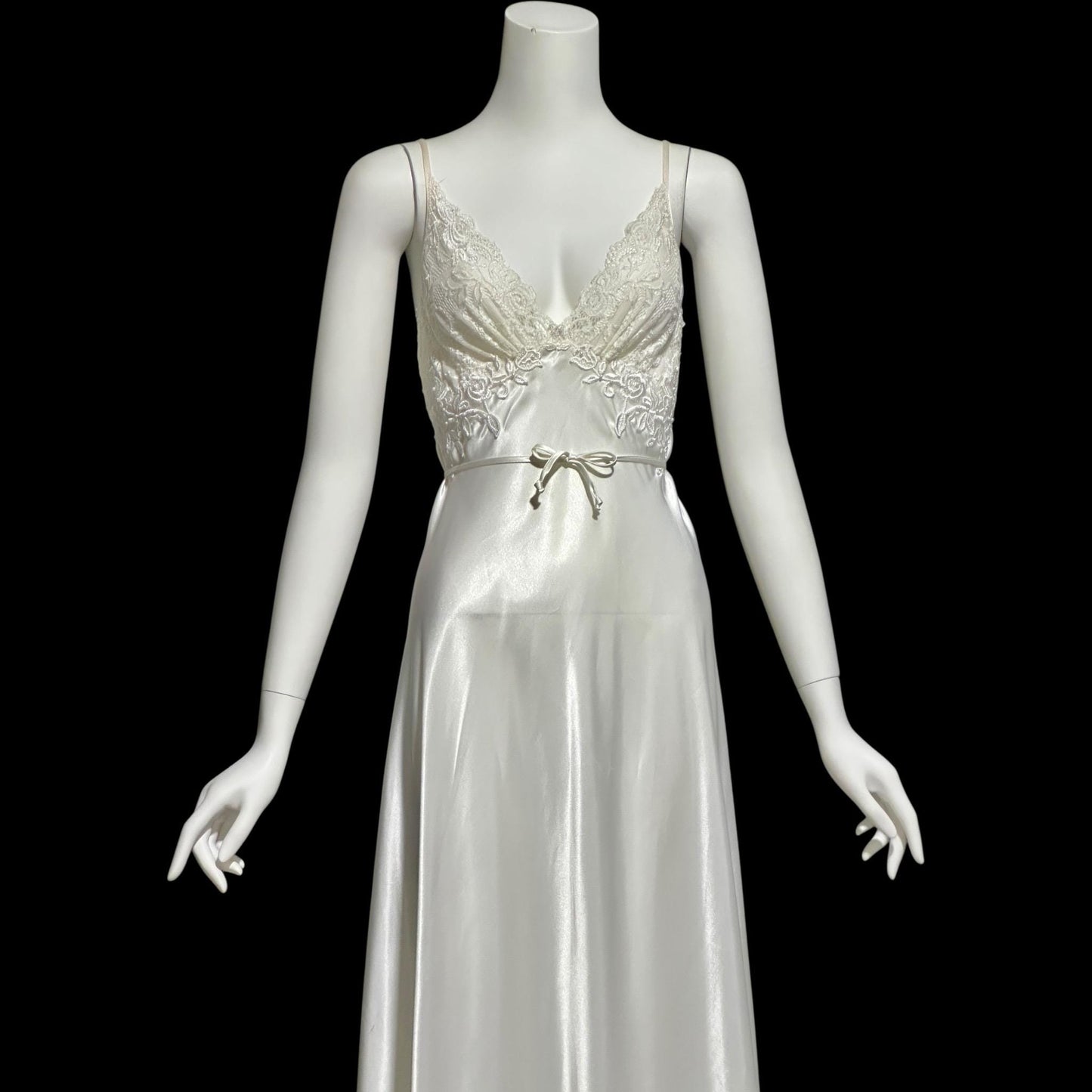 JONQUIL Diane Samandi, vintage 1980s White bridal peignoir dressing gown and slip dress