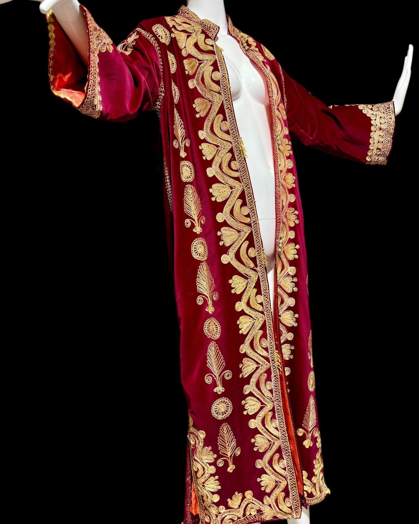 PROFILS du MONDE vintage Moroccan caftan kaftan, 1960s evening coat dress, Beverly Hills Ruby Red velvet gold metallic button front