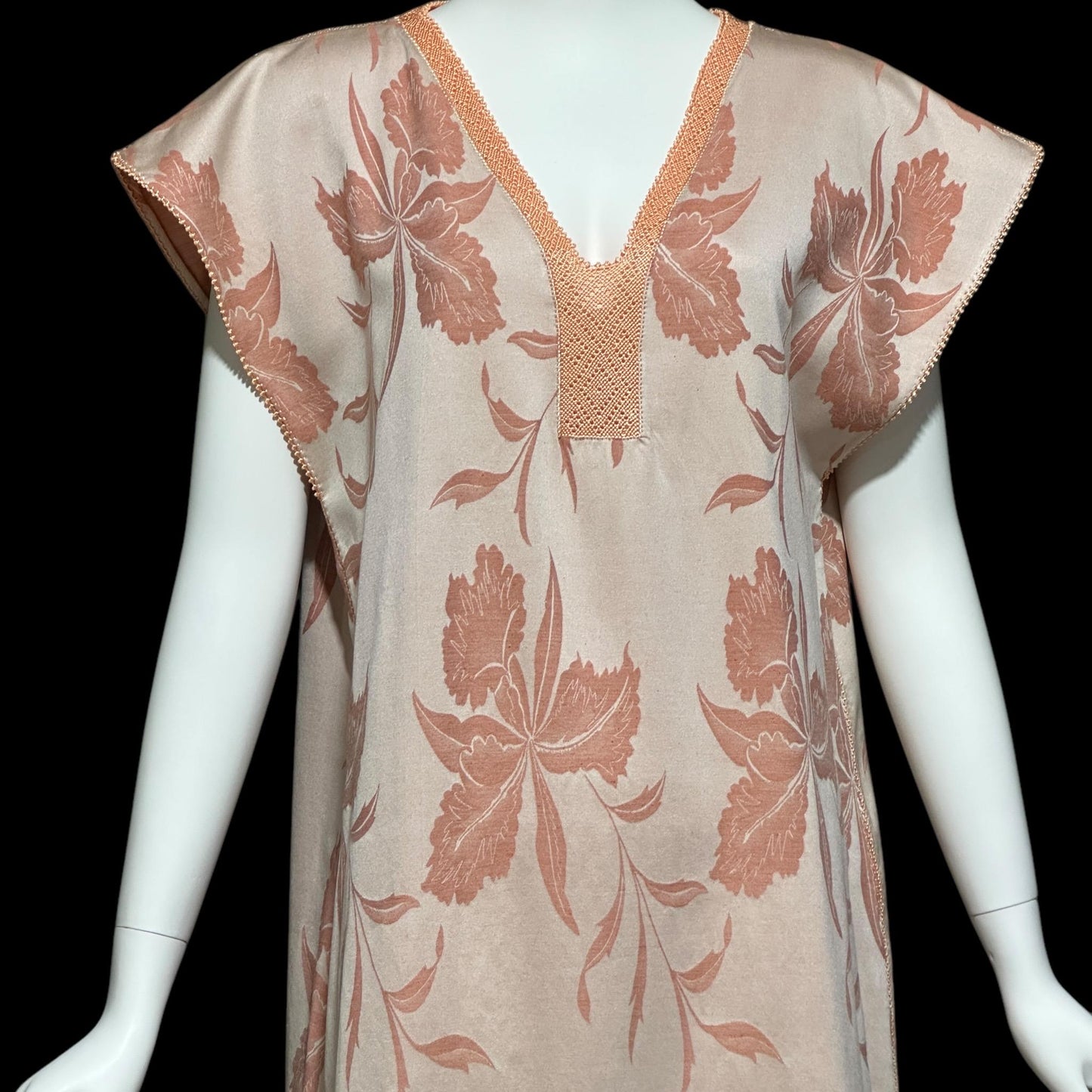 FERNANDO SANCHEZ, vintage 1970s caftan dress, peach brushed cotton Orchid print Kaftan House Dress