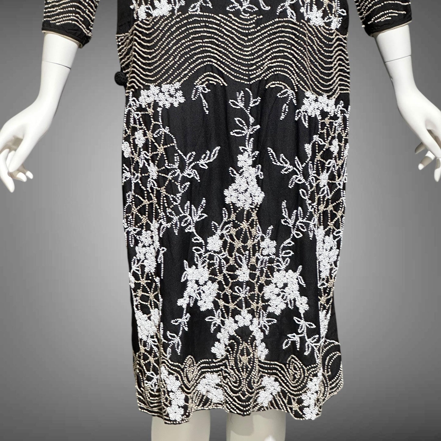 HOUSE OF ADAIR, vintage 1920s dress, black and white shift beaded flapper dress, heavy beading