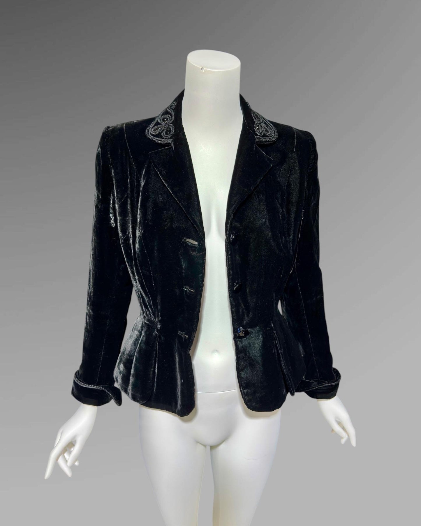 BONWIT TELLER, vintage 1940s black velvet jacket coat, fitted princess cut new look, nipped waist
