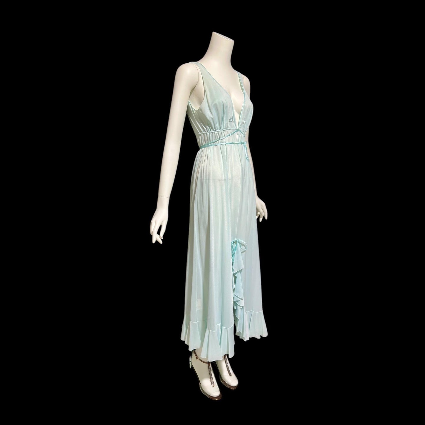 LUCIE ANN BEVERLY Hills, Claire Sandra vintage 1960s nightgown, powder blue jersey knit ruffled hem gown
