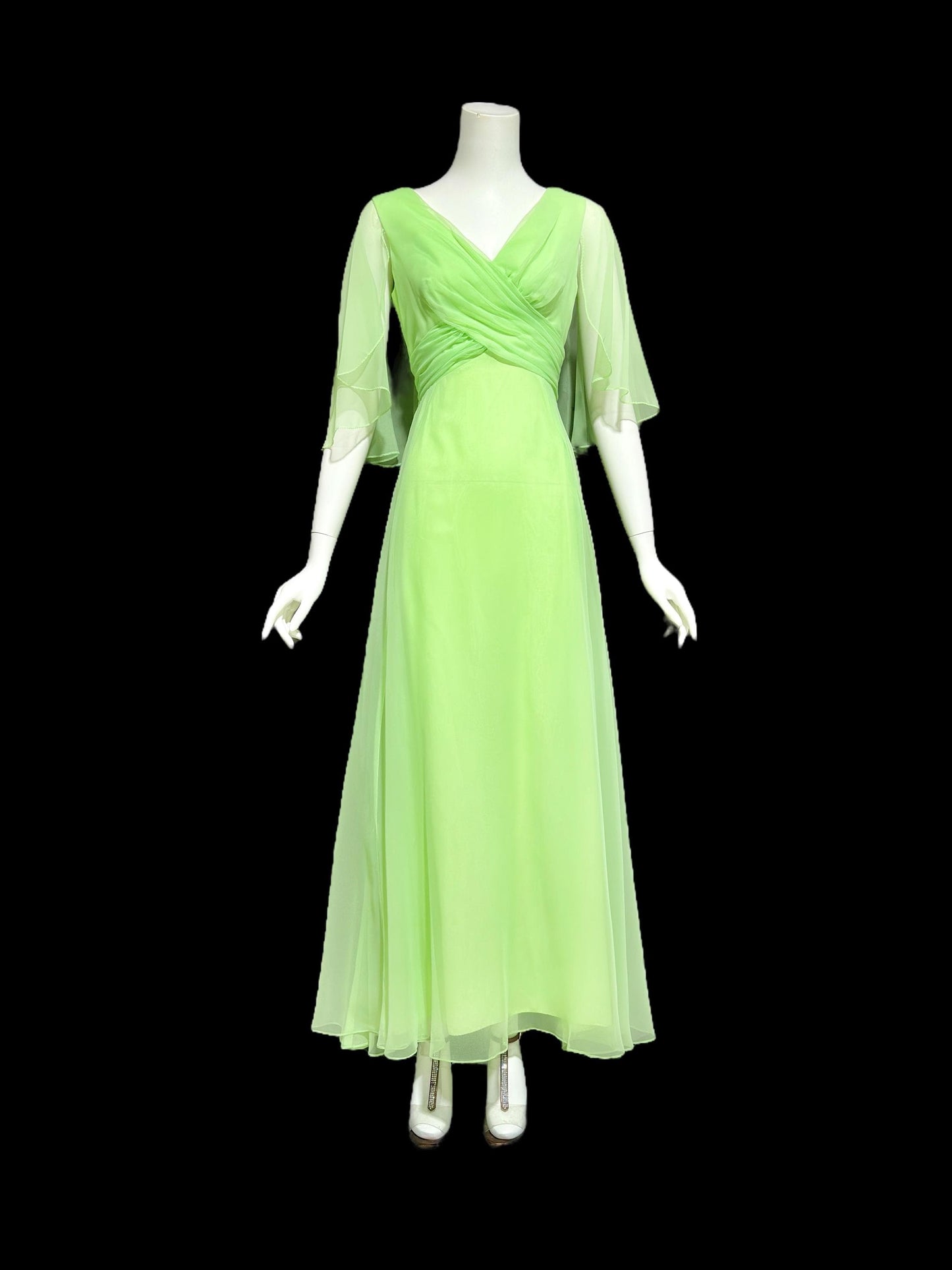 MISS ELLIETTE, vintage 1970s evening dress gown, minty pistachio green poly chiffon dress