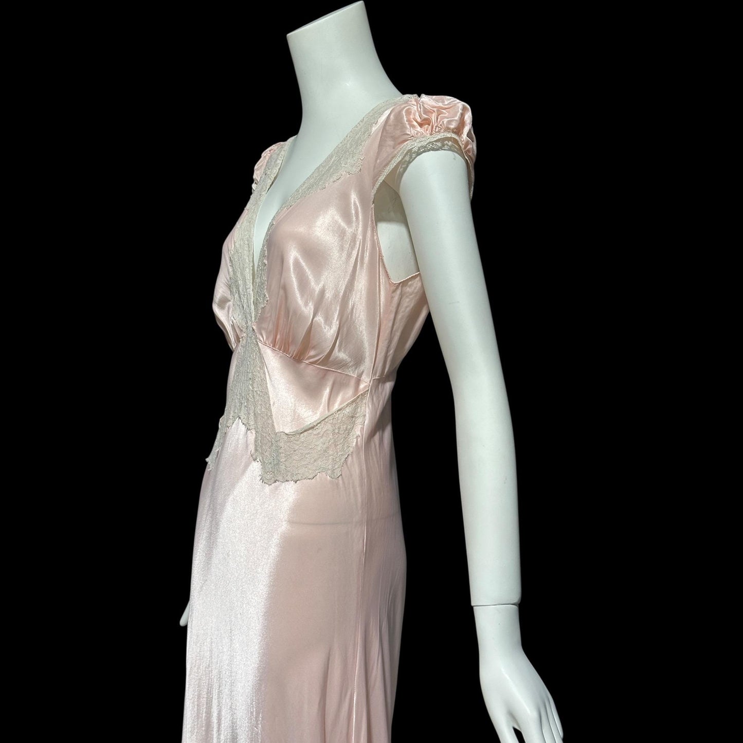 COUNTESS LAYNE, vintage 1940s nightgown slip dress, Petal pink bias cut rayon slip dress