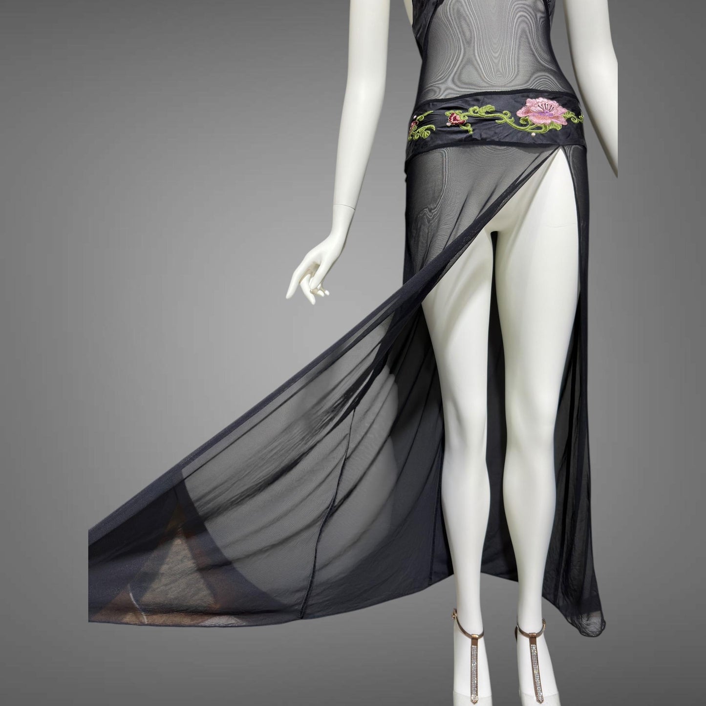JACALYN BENNETT for FREDERICK'S of Hollywood, vintage Y2K nightgown slip dress, black silk and mesh