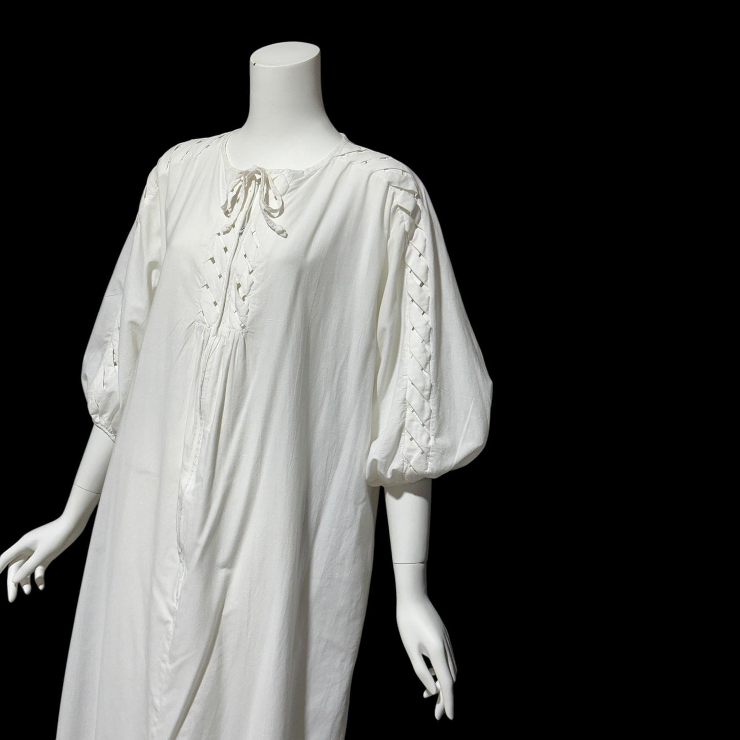 KEYLOUN, vintage 1970s caftan dress, white cotton zip front Hippie Boho Kaftan Dress