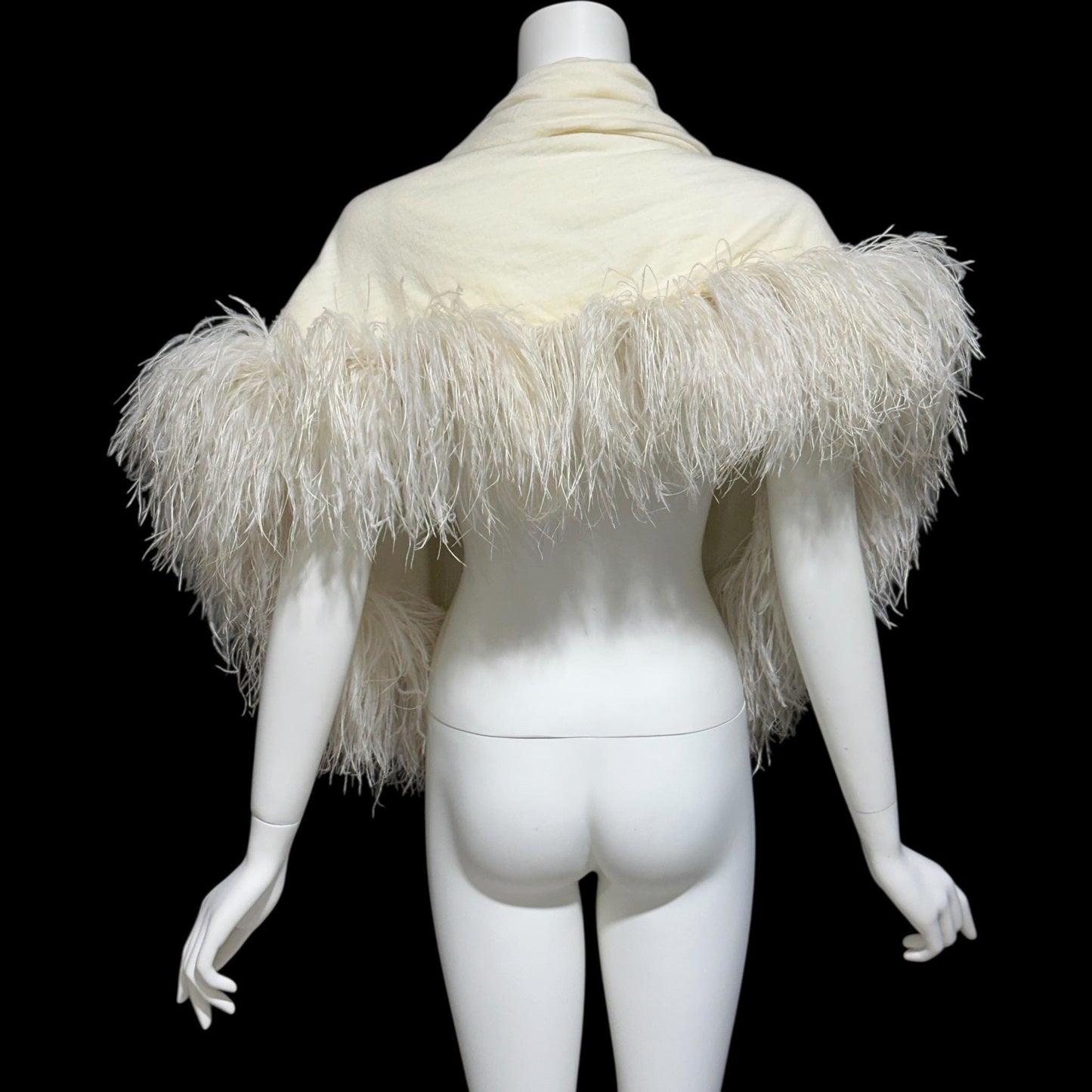 ECHO ORIGINATIONS, Vintage 1930s Ostrich Feather Cape Shawl, Creamy White warm knit evening bridal wedding wrap