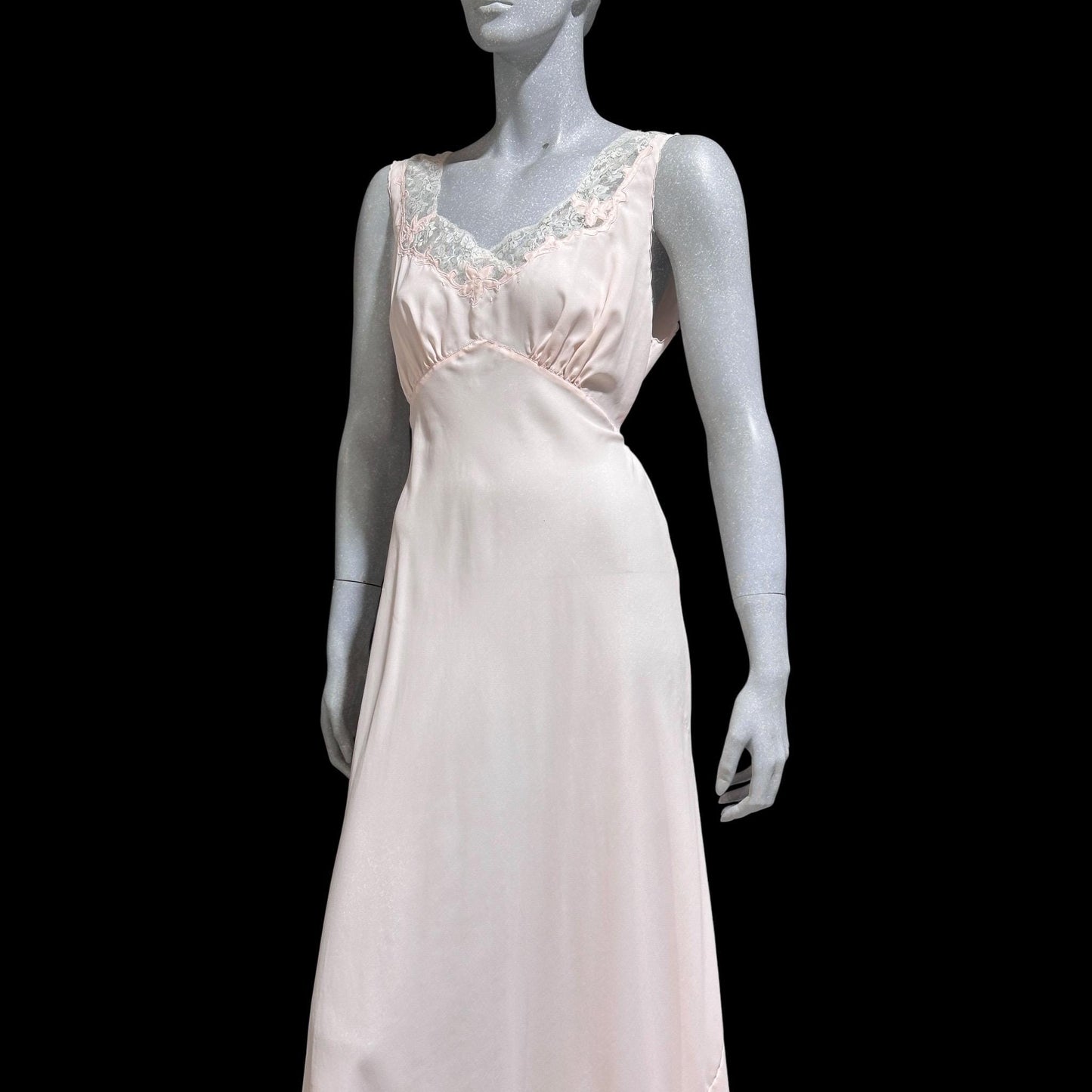 I. MAGNIN 1940s vintage Pink bias cut Nightgown: Old Hollywood Slip Dress