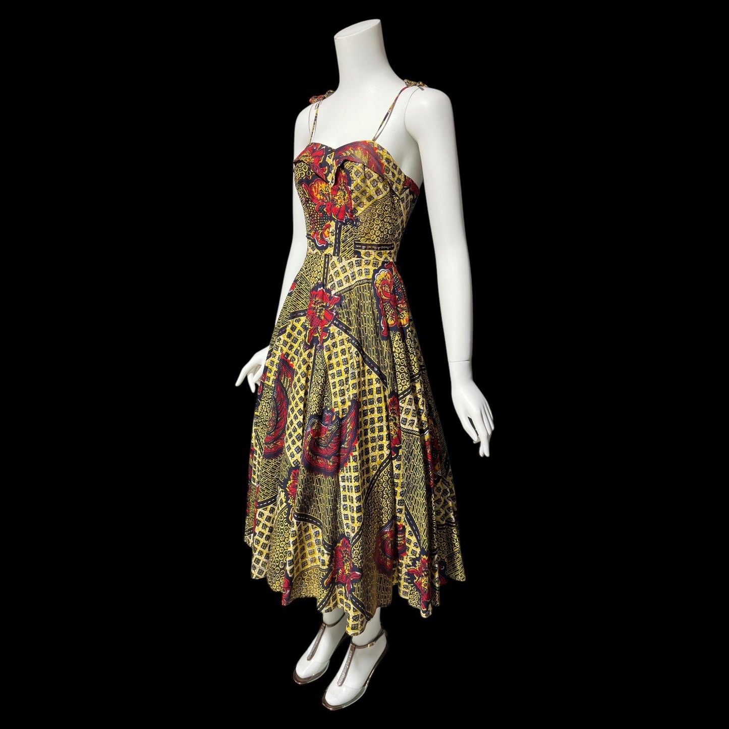 BABS' SHOPPE Kingston Jamaica, vintage 1950s bombshell shelf bust cotton print full circle skirt sundress