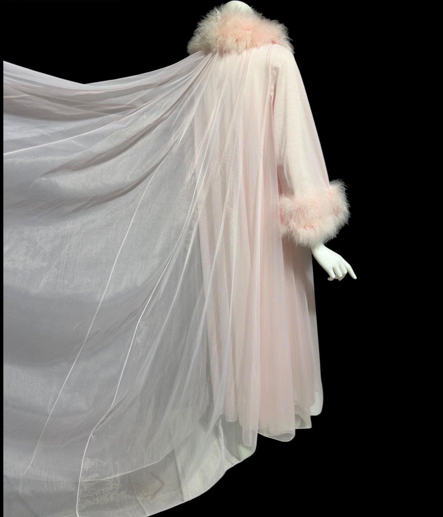 LUCIE ANN Claire Sandra dressing gown robe, vintage 1960s frothy pink full sweep marabou gown